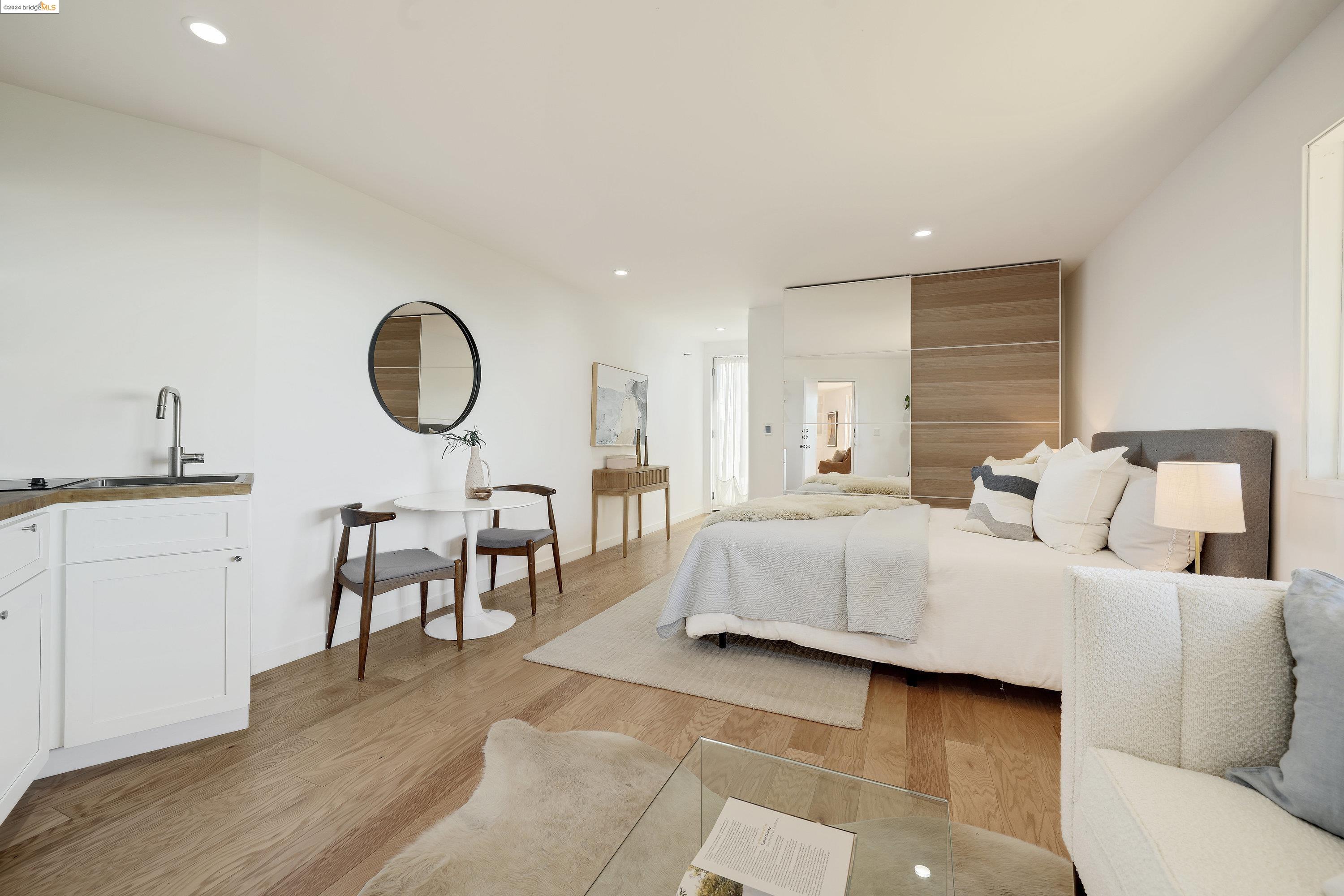 24 Highgate Ct