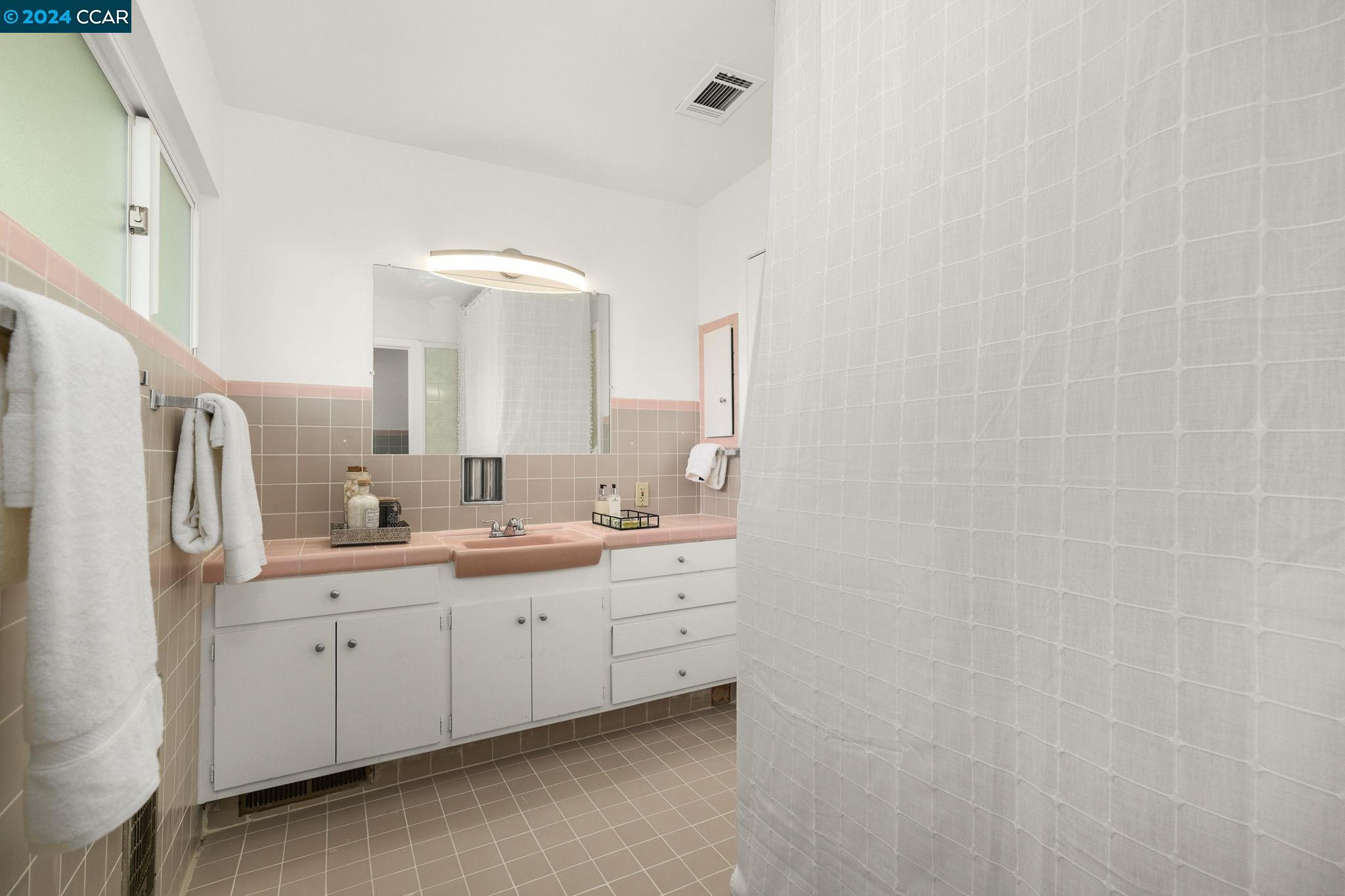 226 Sequoyah View Drive