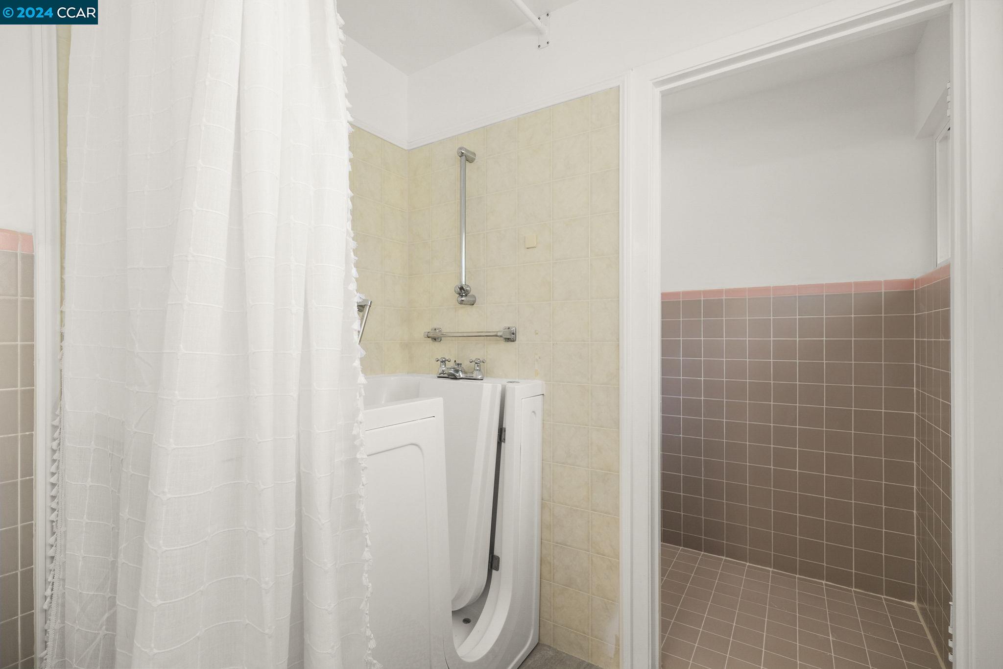 226 Sequoyah View Drive