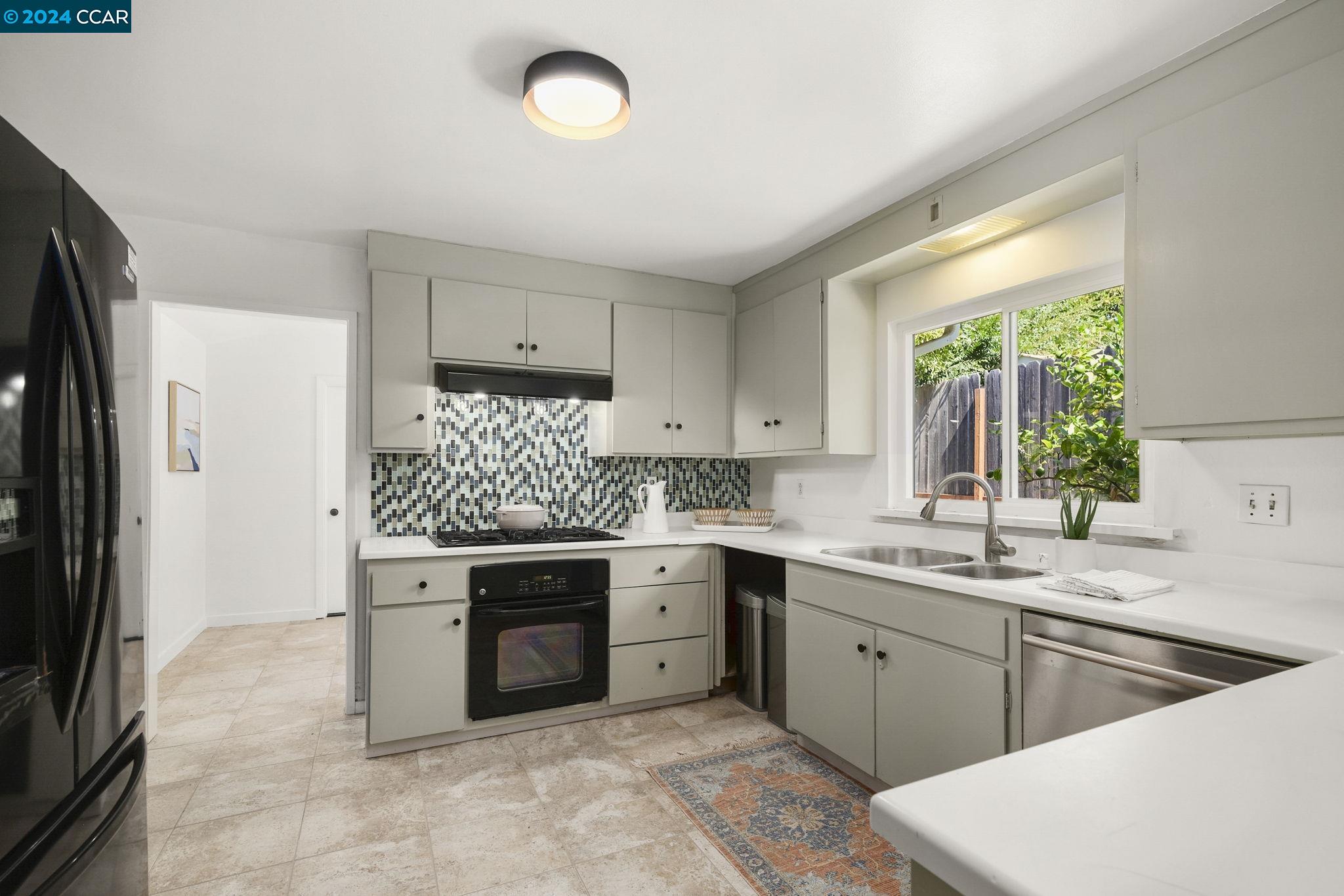 226 Sequoyah View Drive