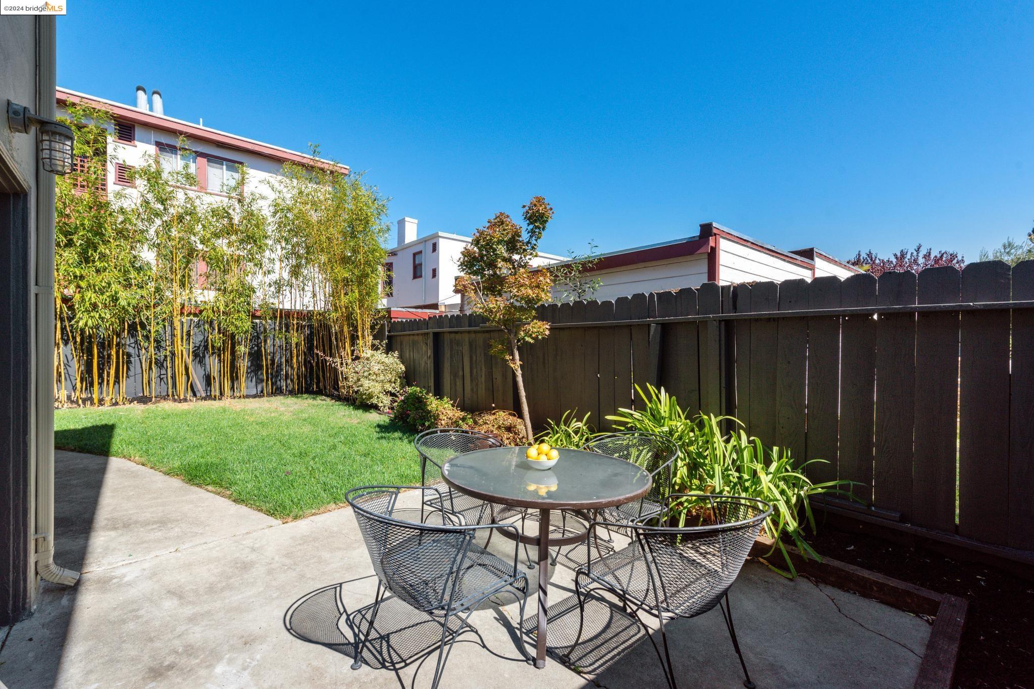 6510 Shattuck Ave, Oakland
