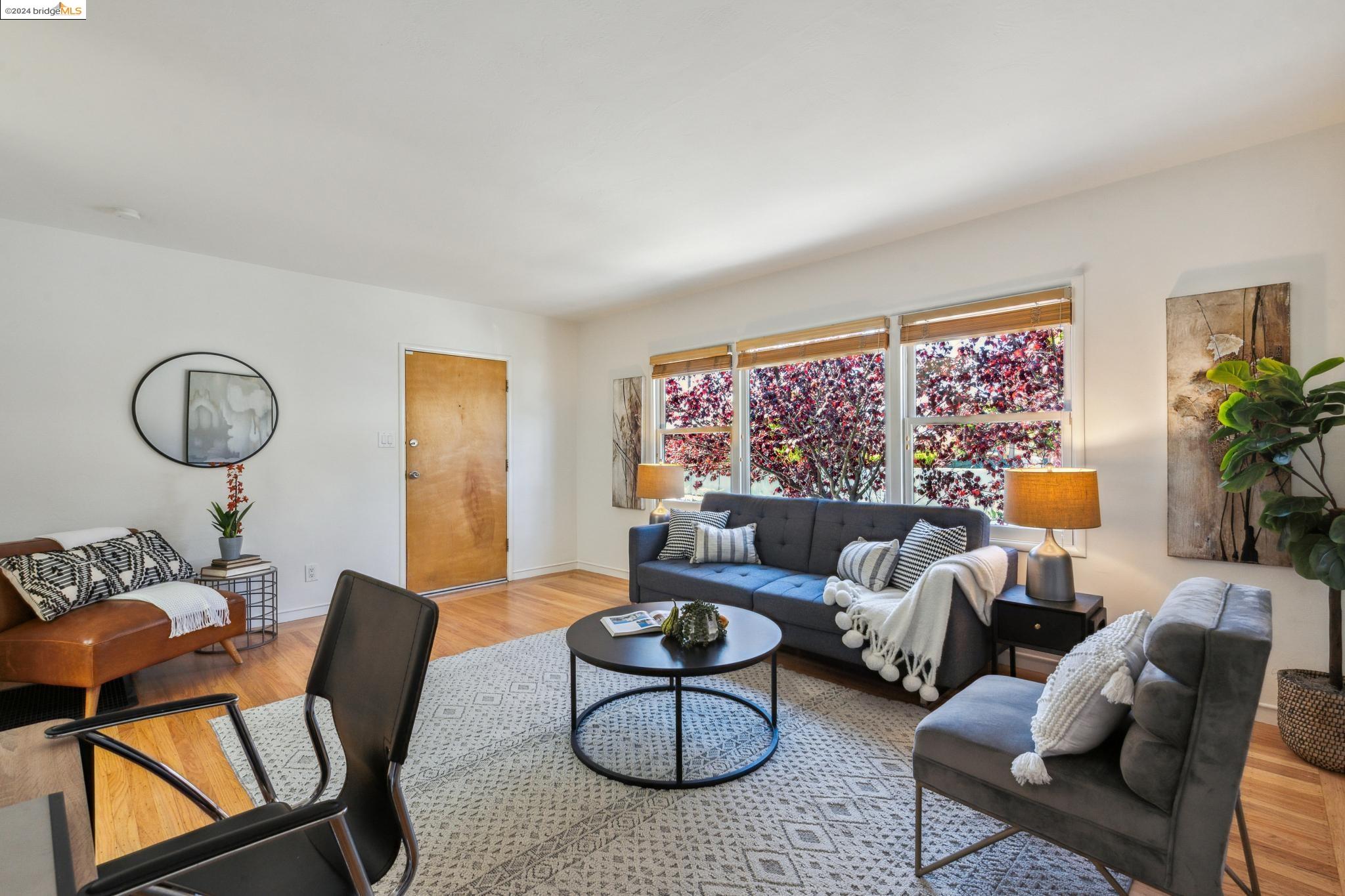 6510 Shattuck Ave, Oakland