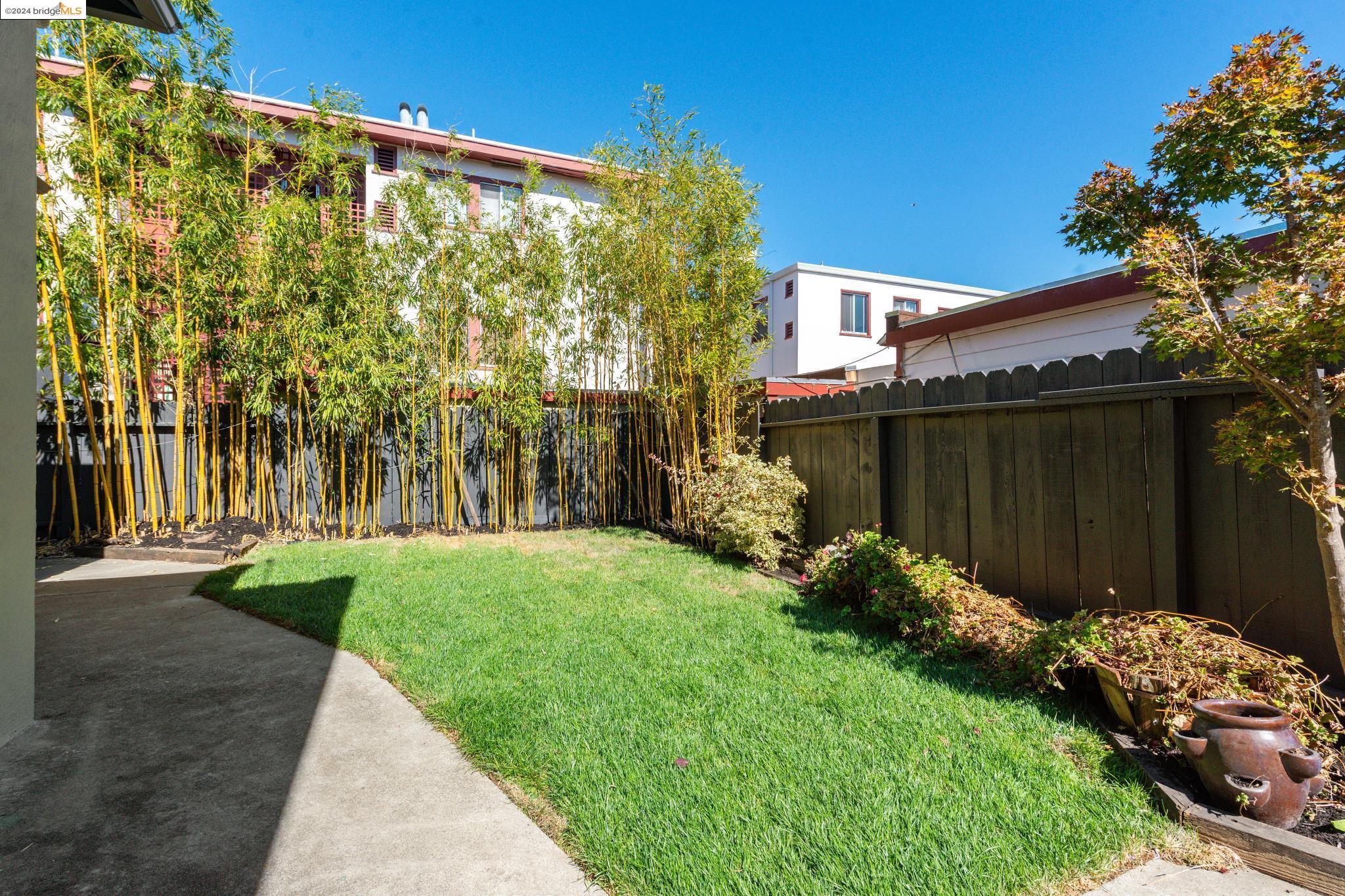 6510 Shattuck Ave, Oakland
