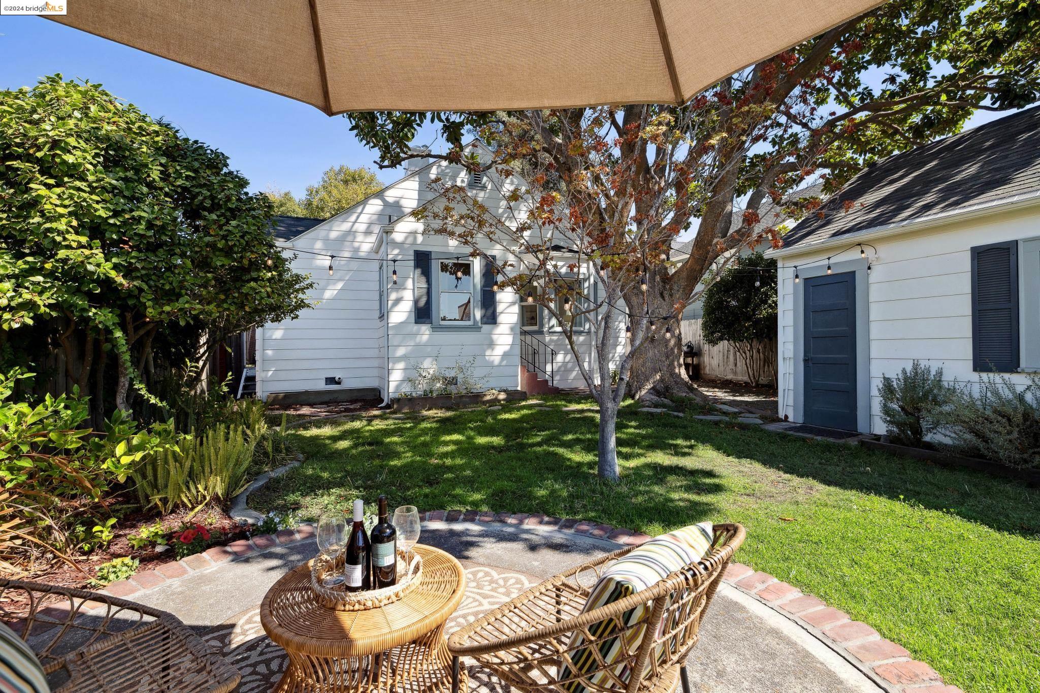 1211 San Jose St