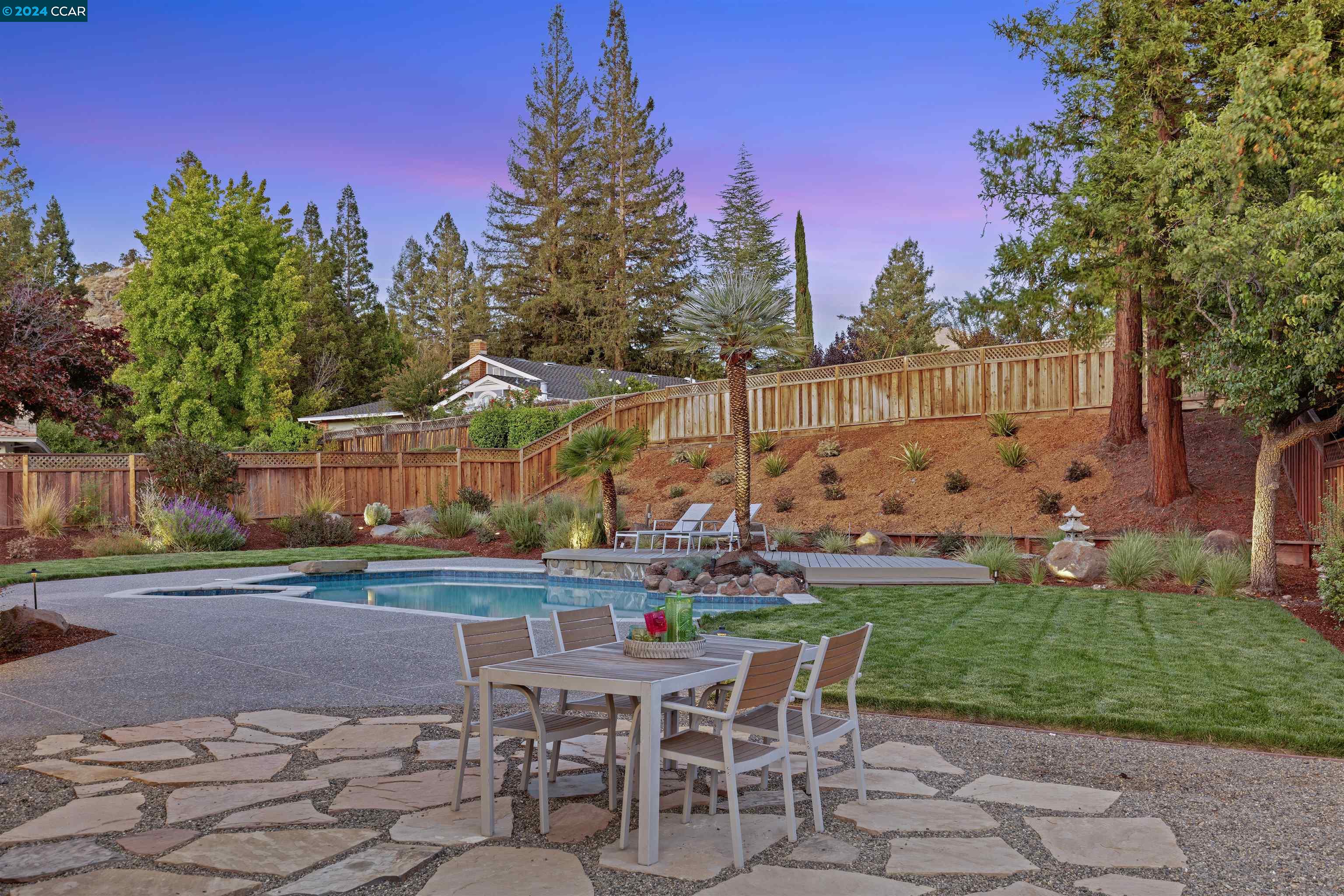 1708 Oro Valley Cir