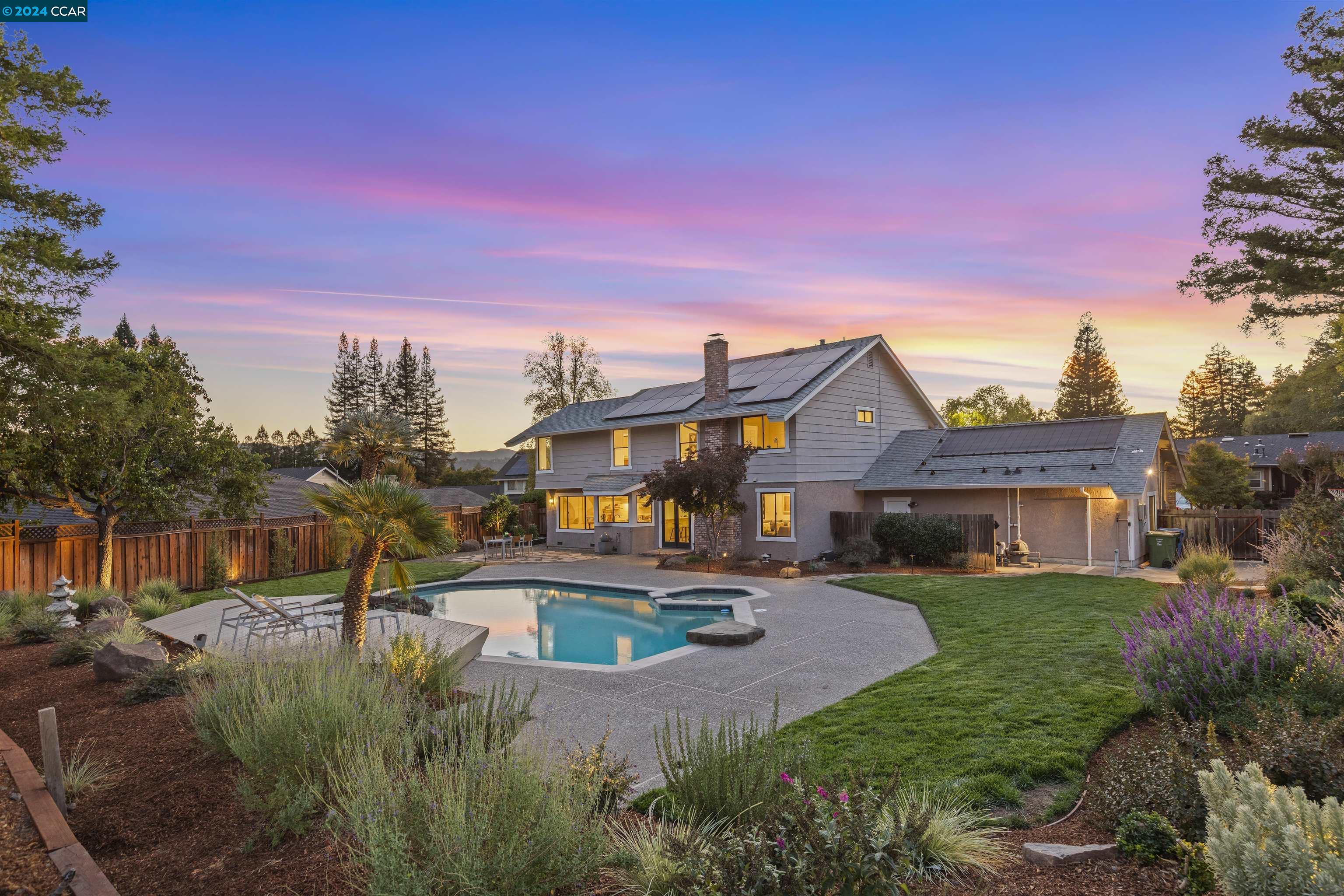 1708 Oro Valley Cir