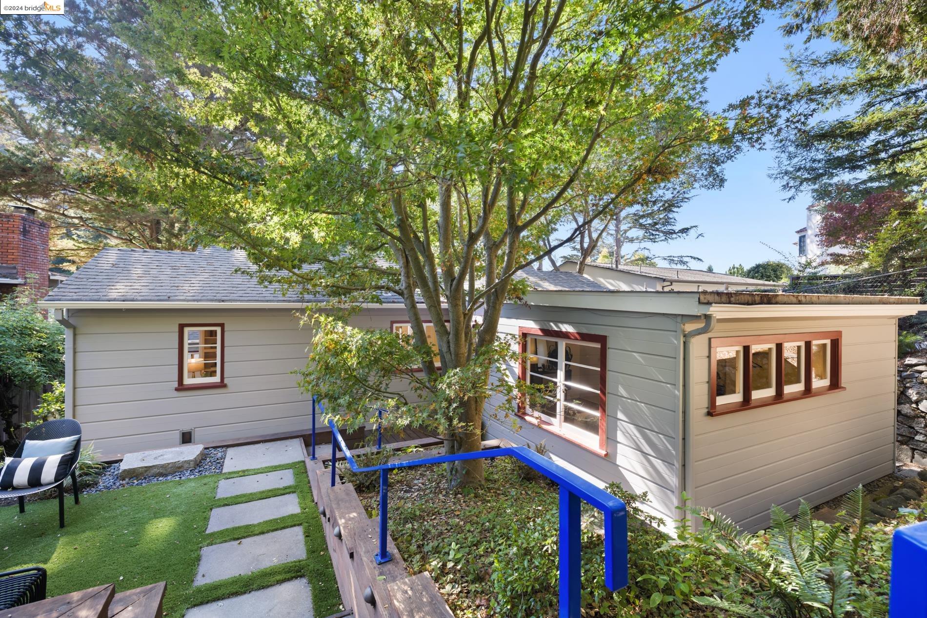 5908 Harbord Dr