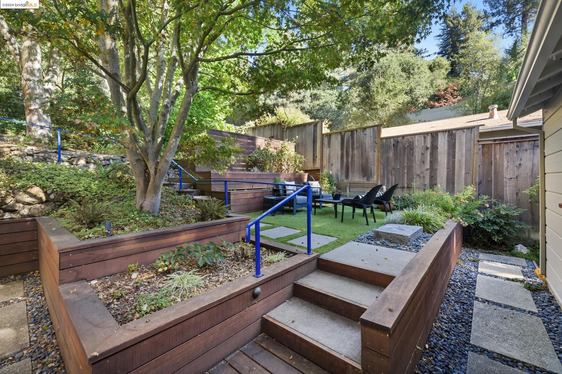 5908 Harbord Dr