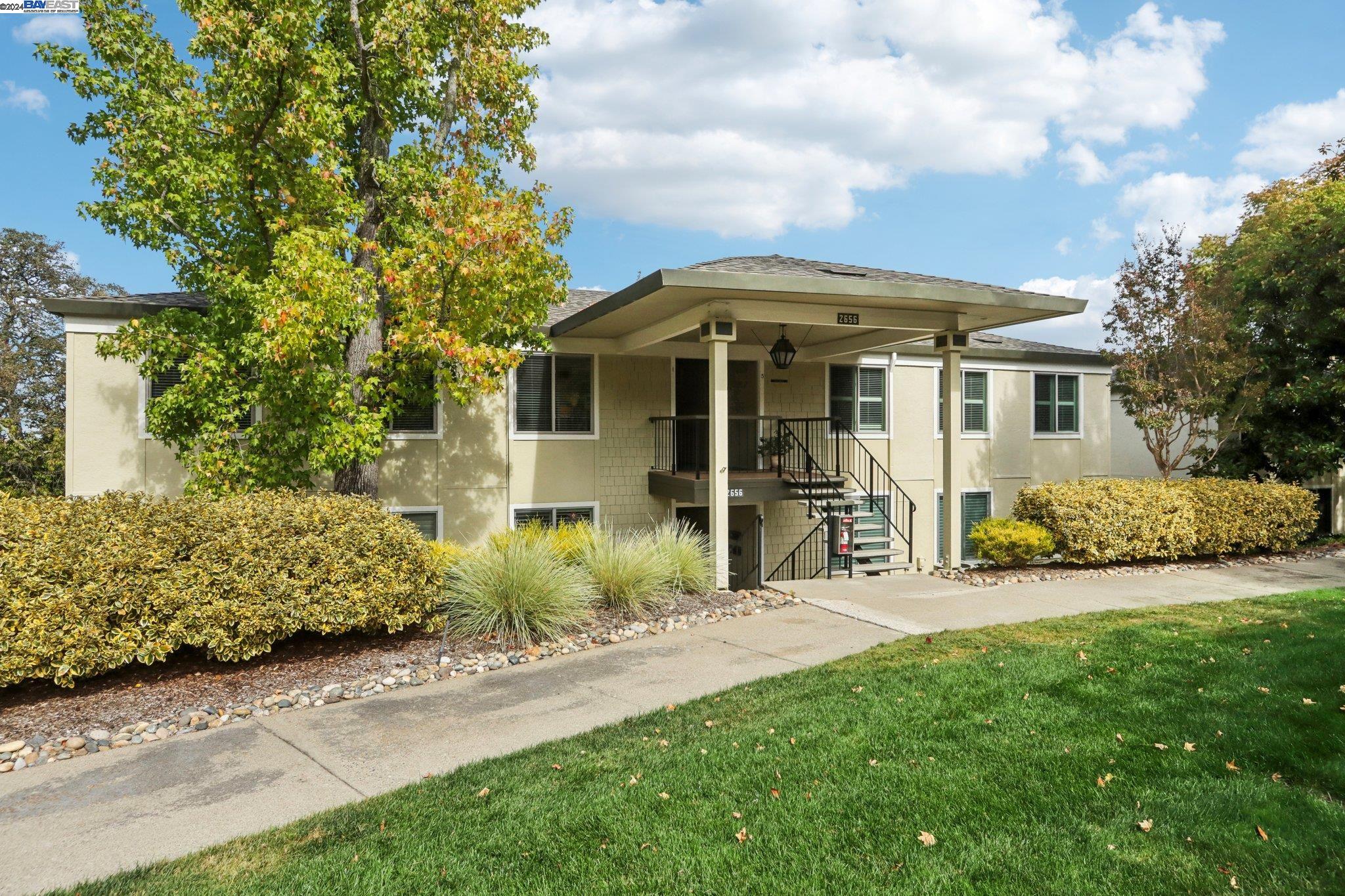 2656 Ptarmigan Dr # 1