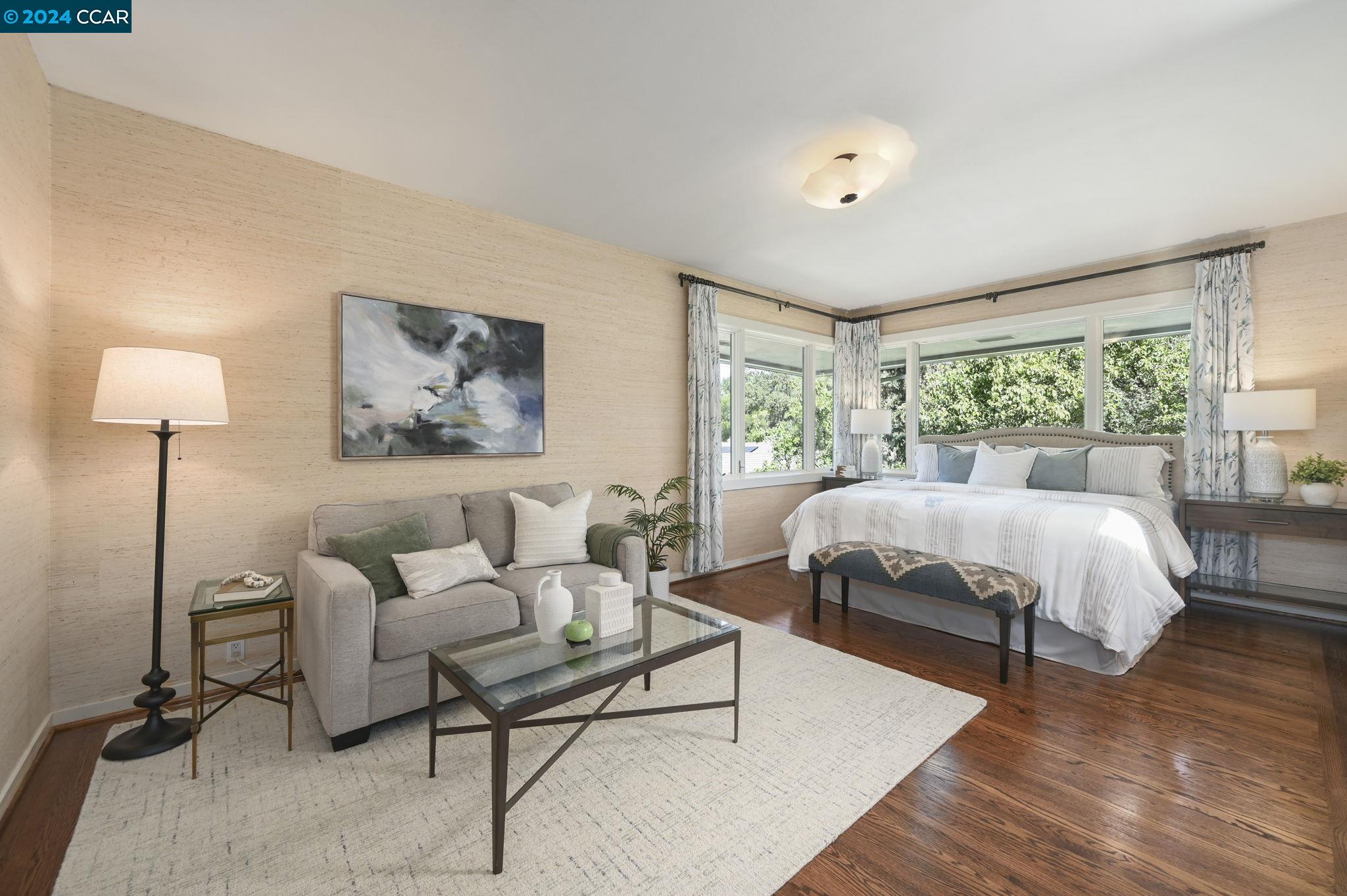 1 Moraga Ct
