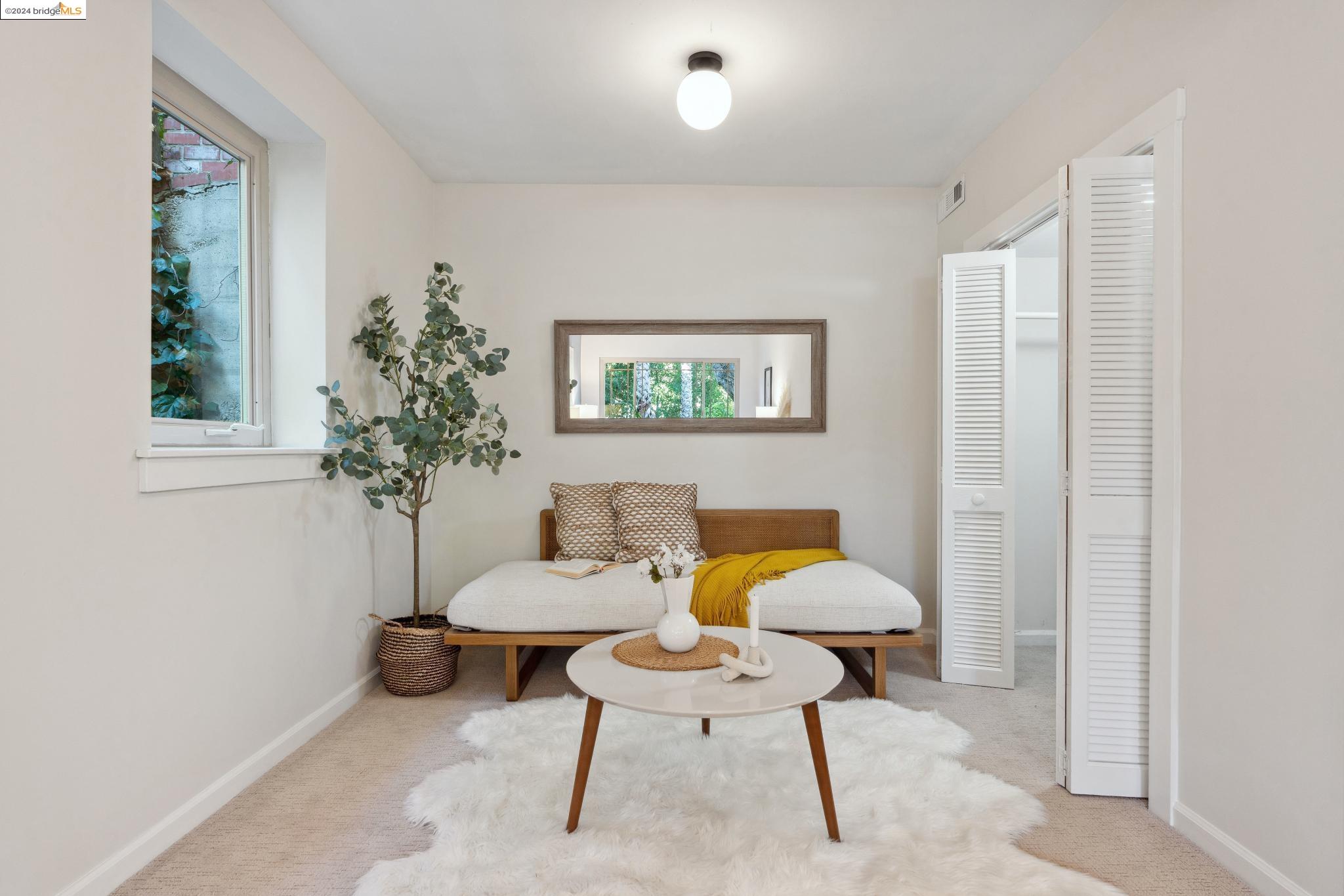1297 Sunnyhills Rd