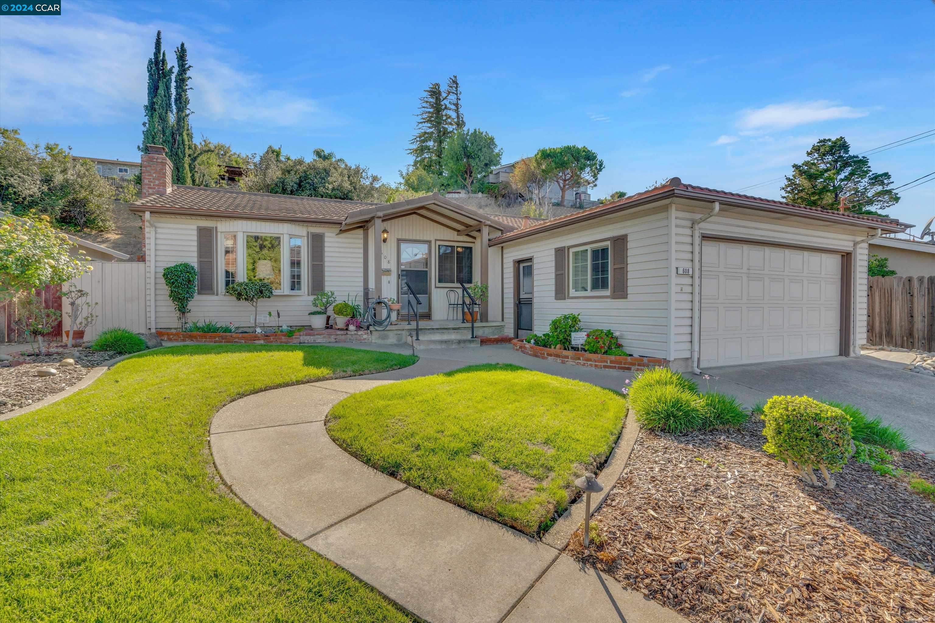 608 Shaddick Dr