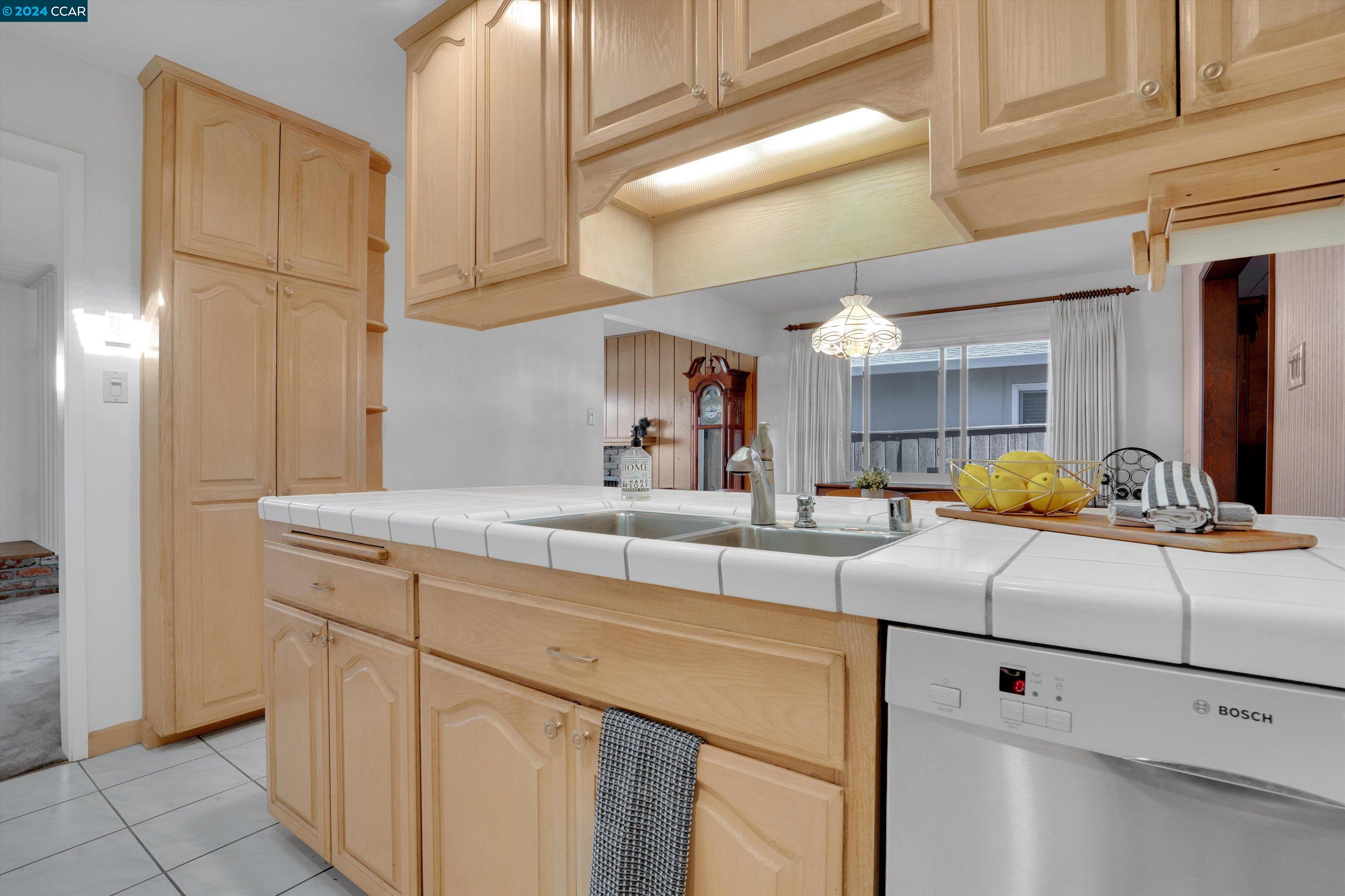 608 Shaddick Dr