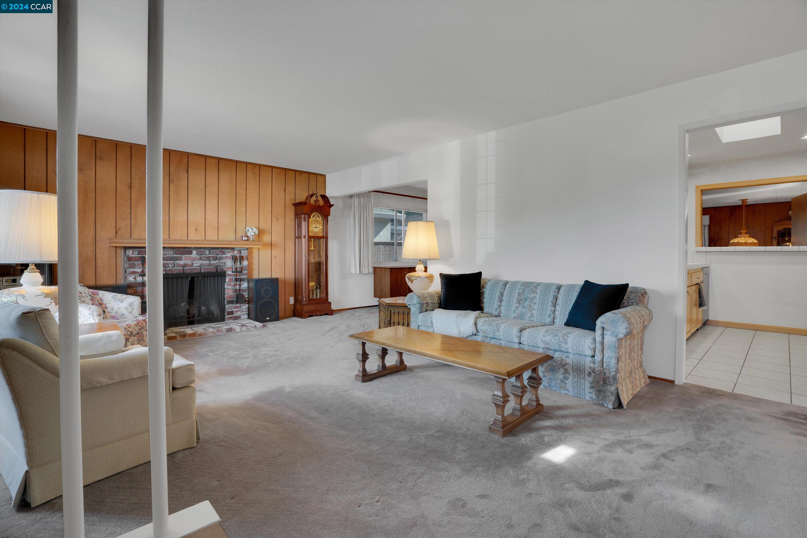 608 Shaddick Dr