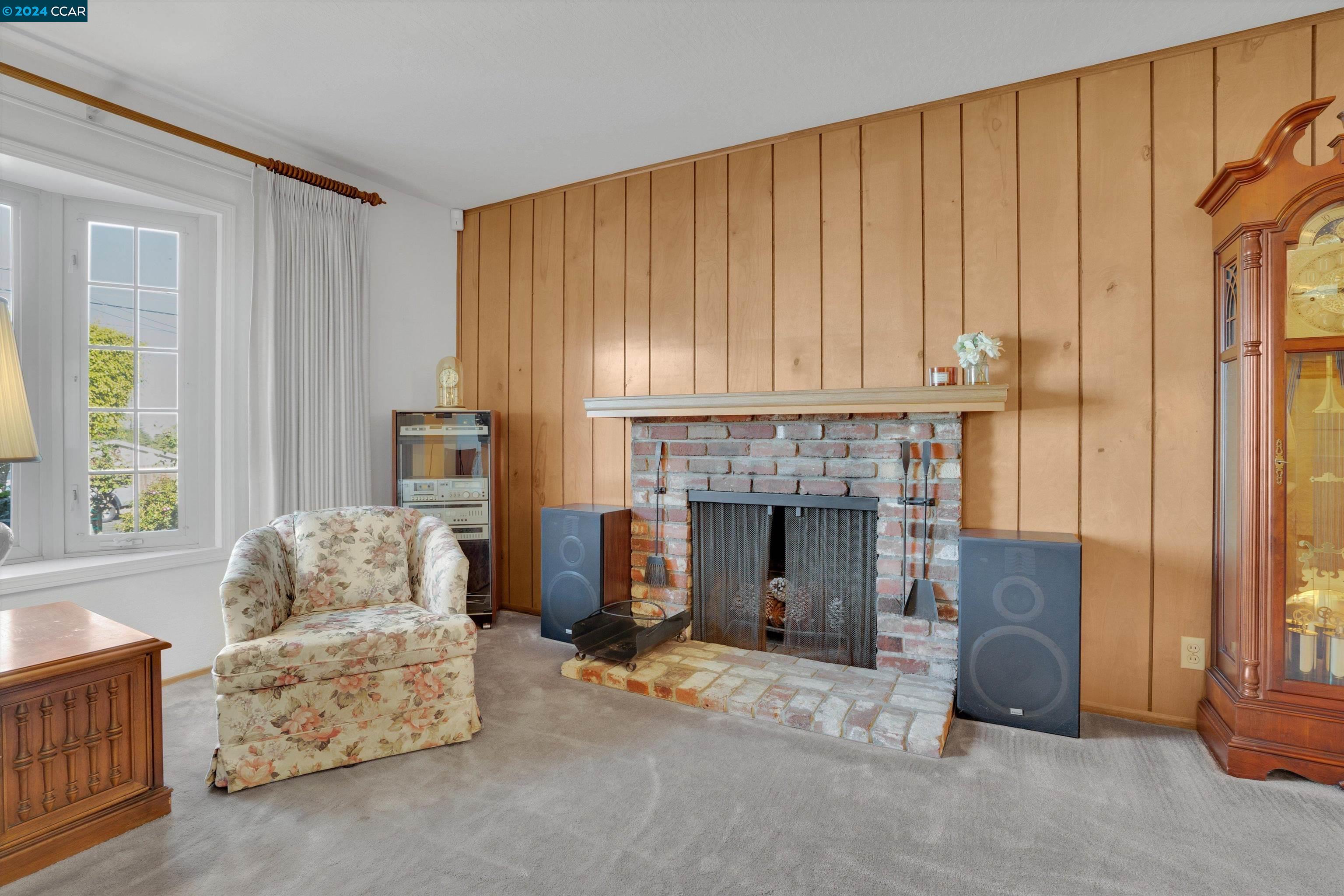608 Shaddick Dr