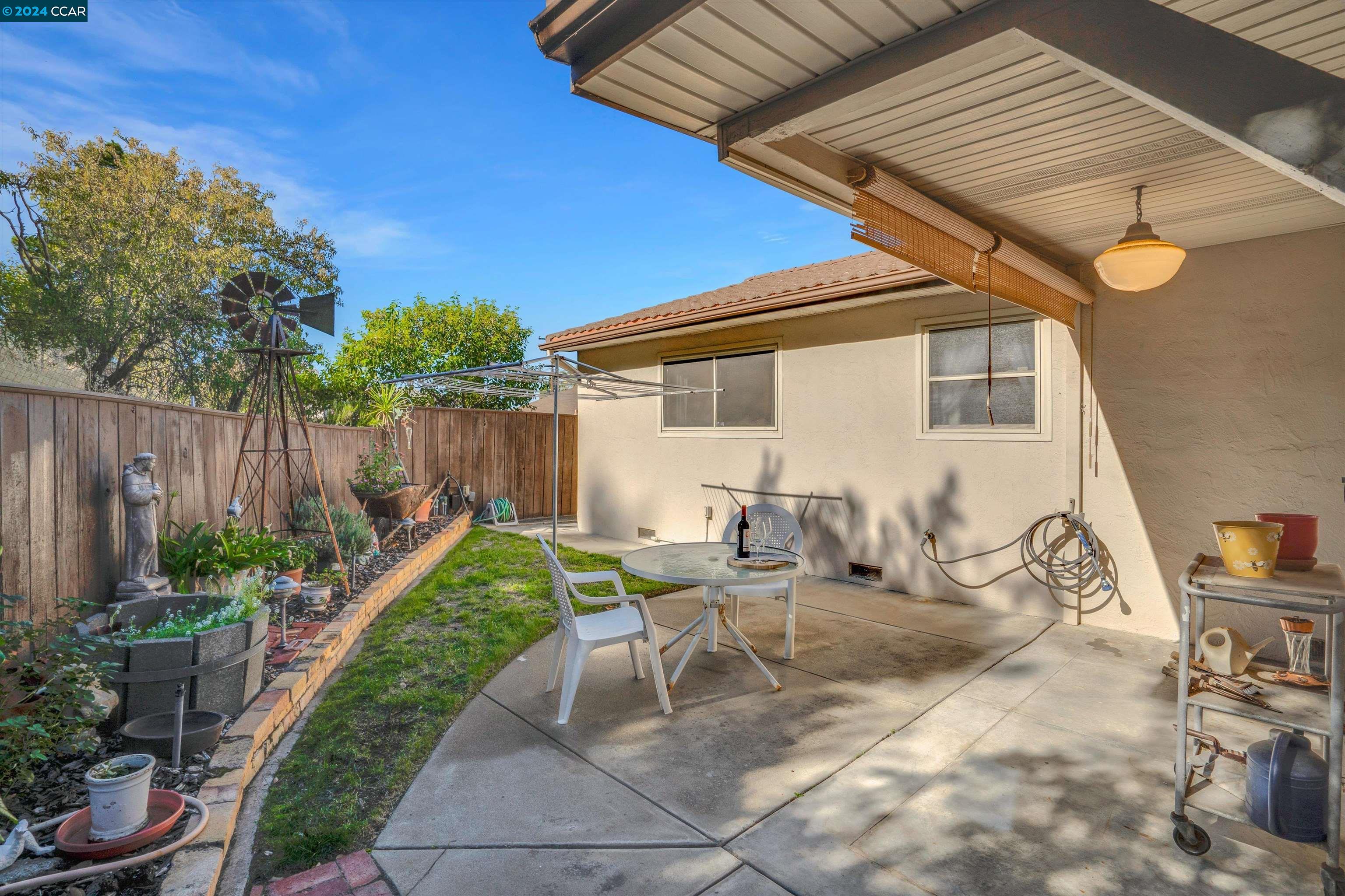 608 Shaddick Dr