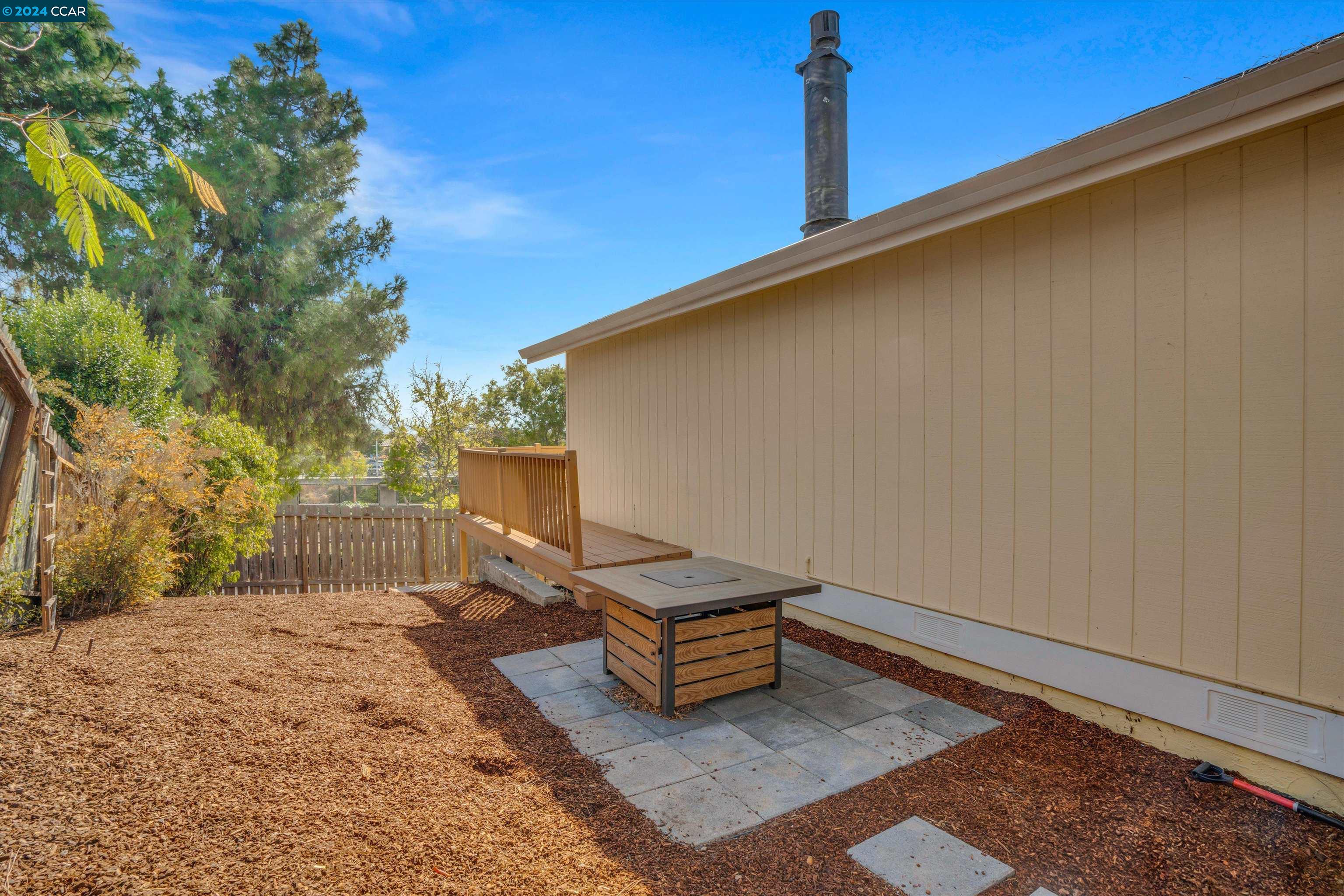 3651 Sun View Court