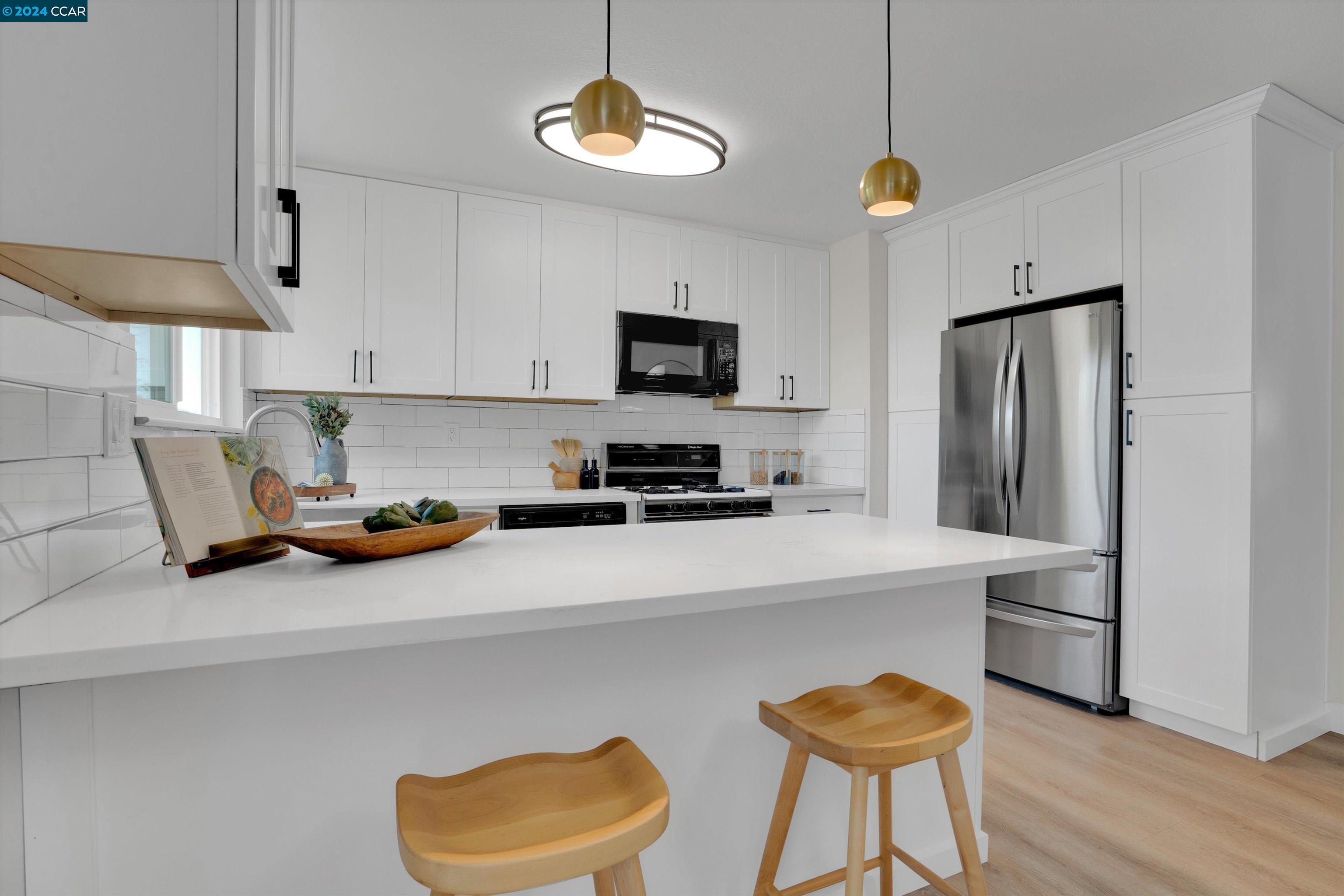 3651 Sun View Court