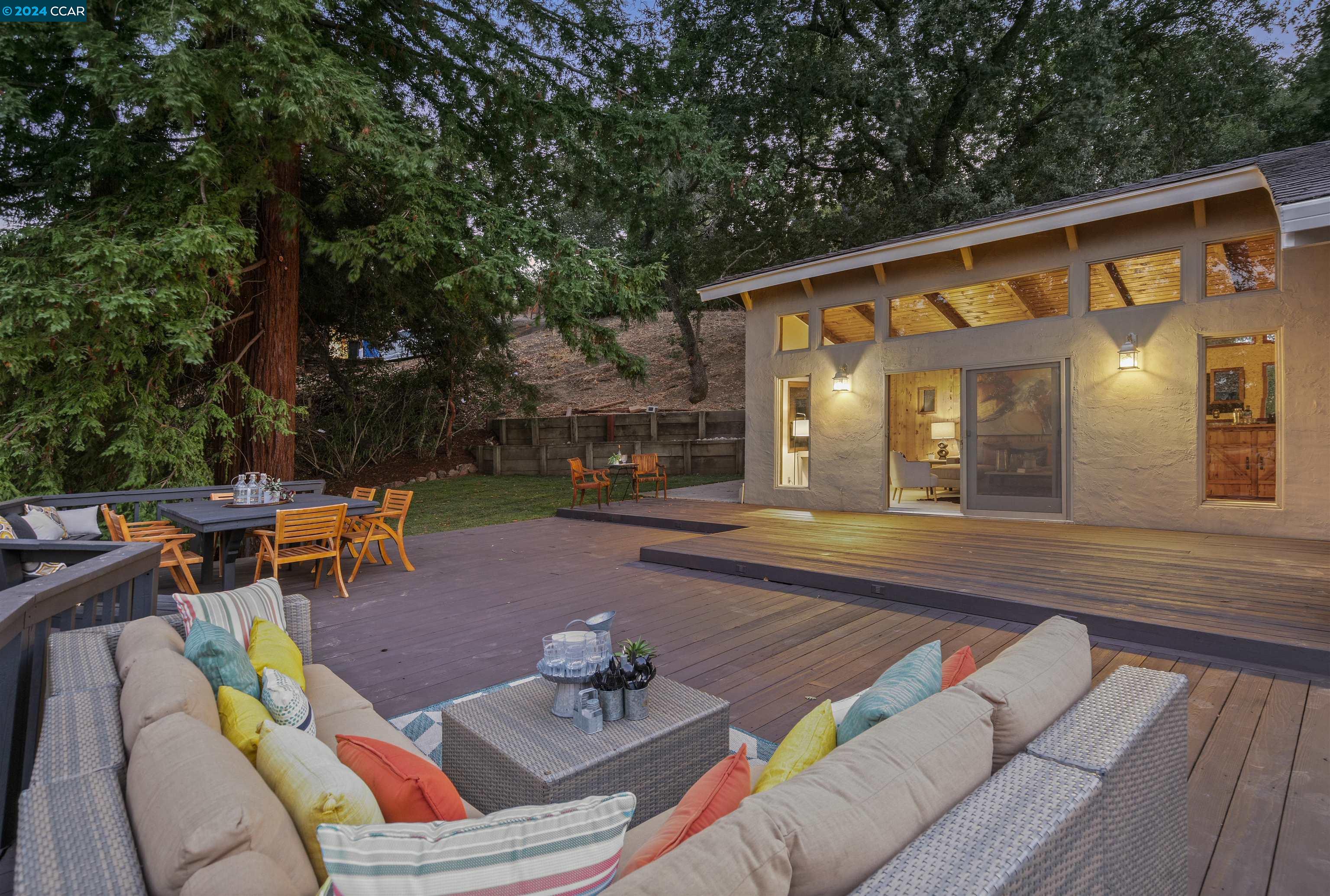 3340 Oak Ct