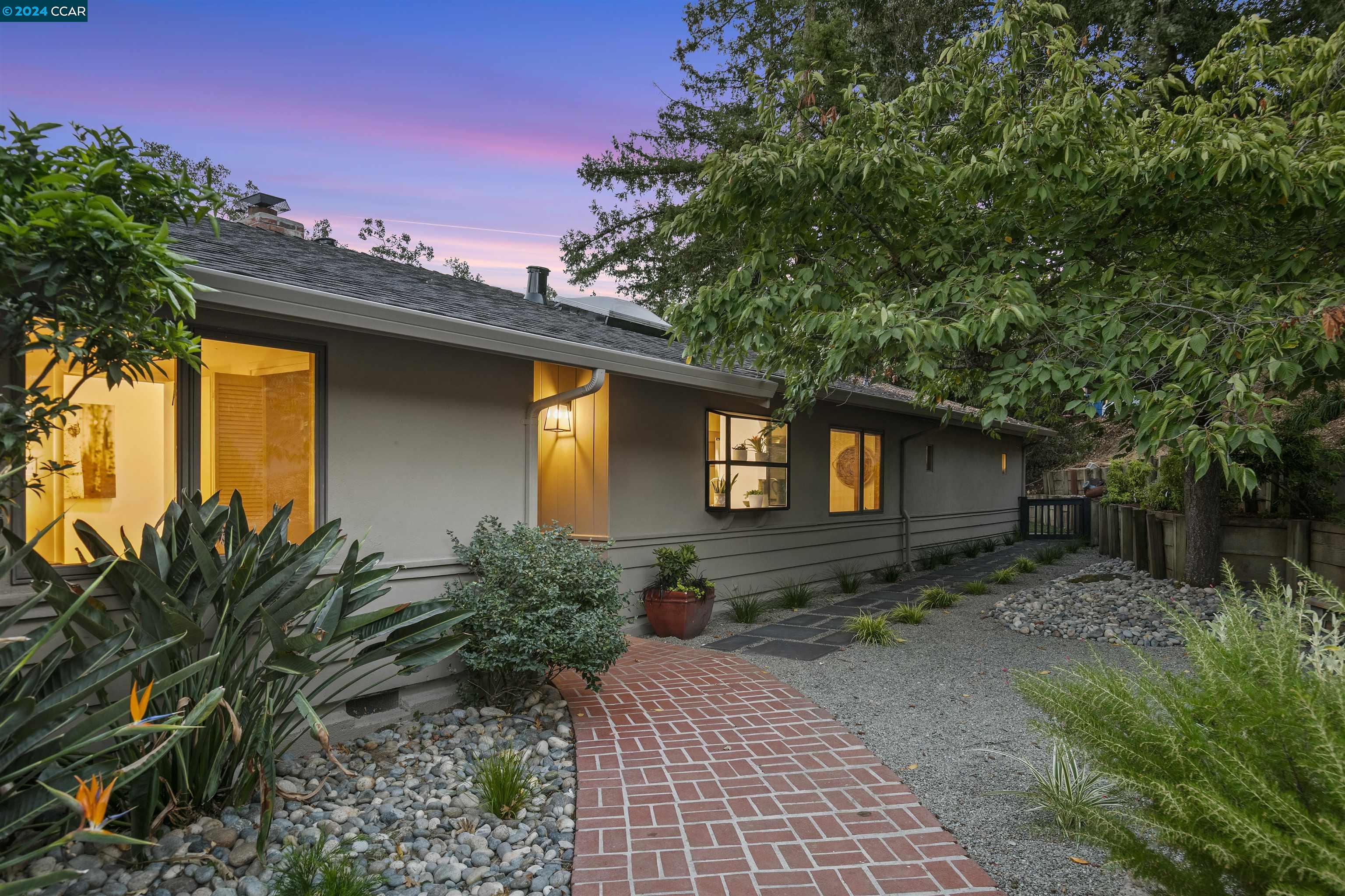 3340 Oak Ct