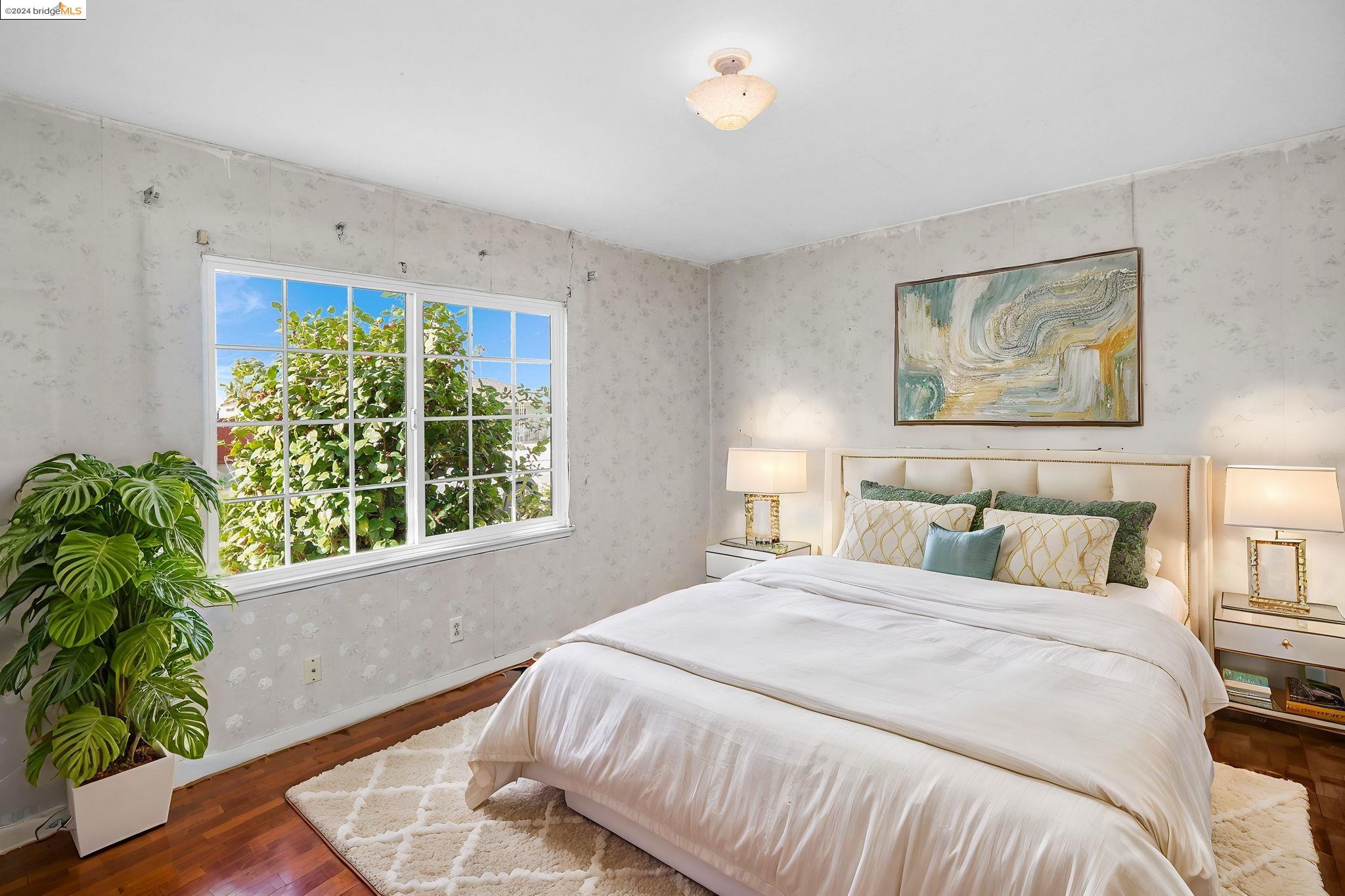 14736 Pepperdine St