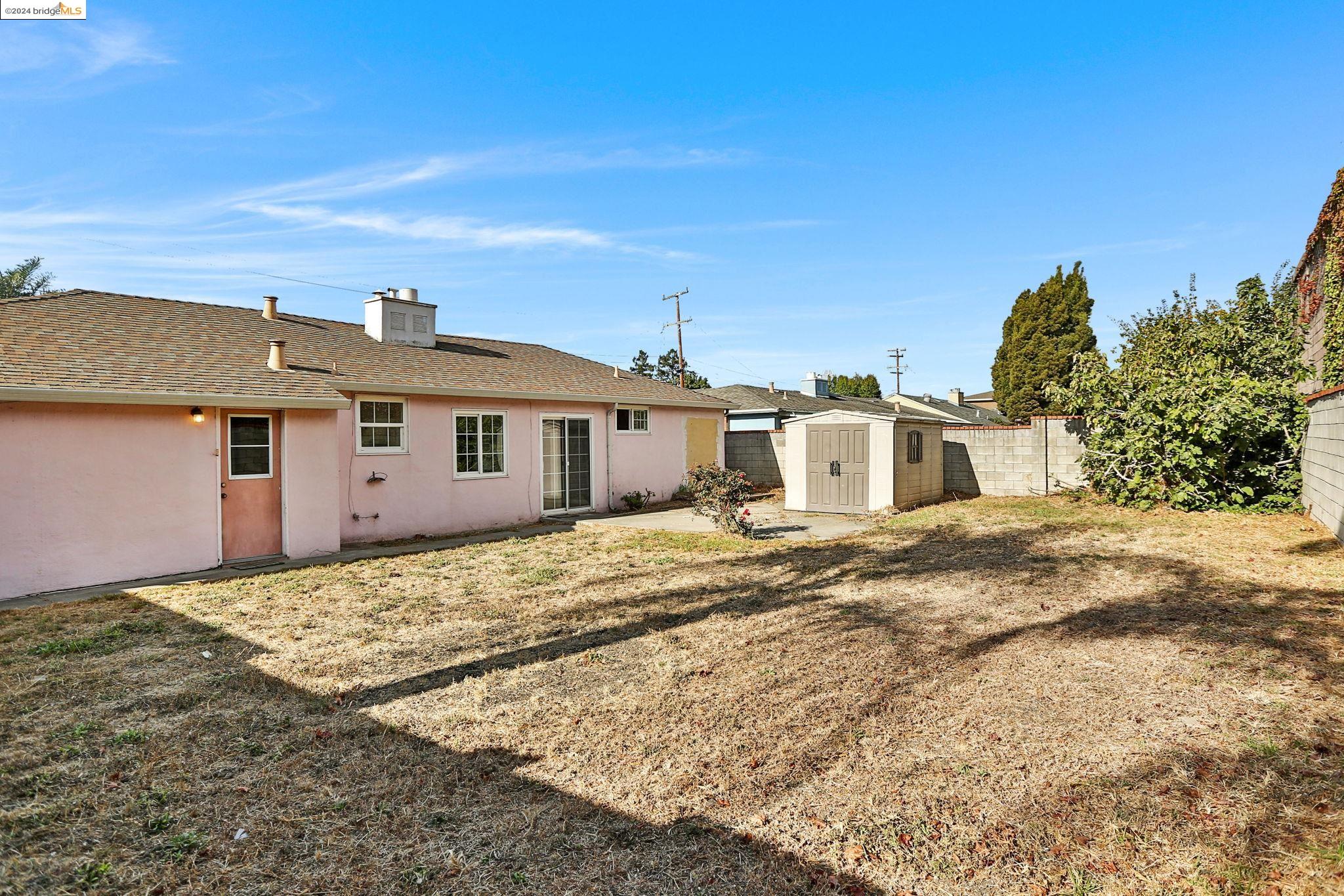 14736 Pepperdine St
