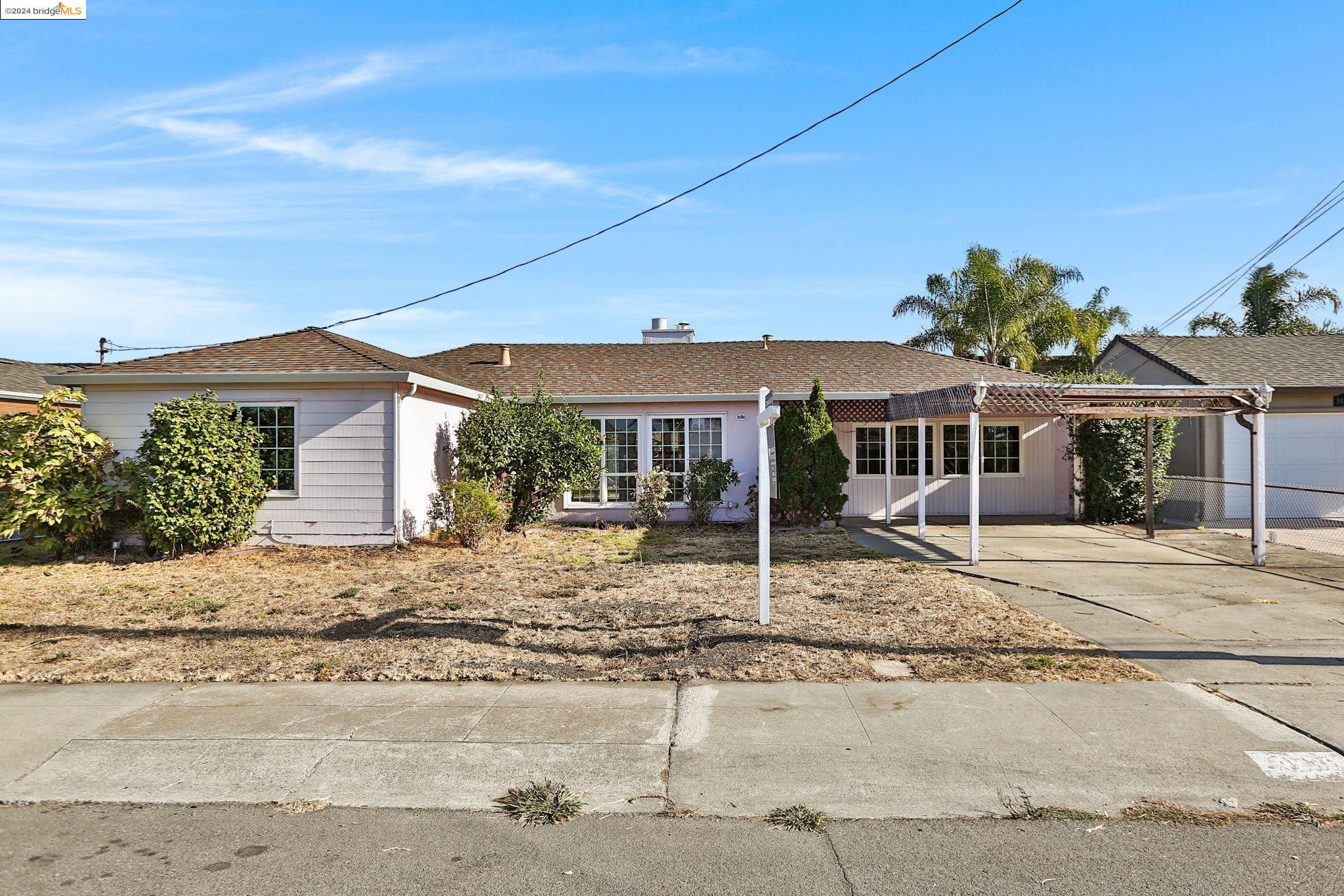14736 Pepperdine St