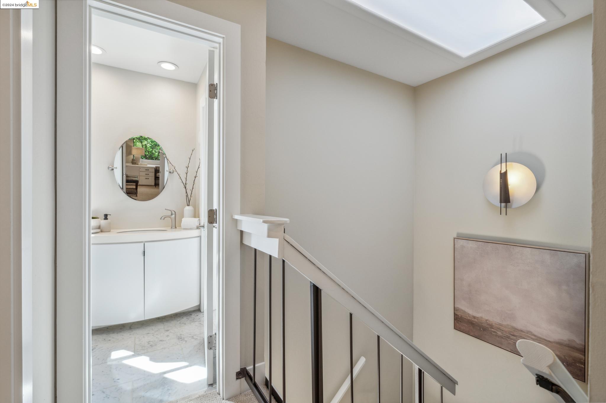 5321 MILES AVENUE # C