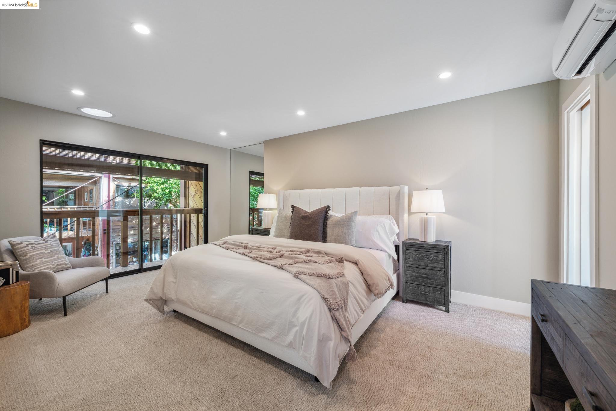 5321 MILES AVENUE # C