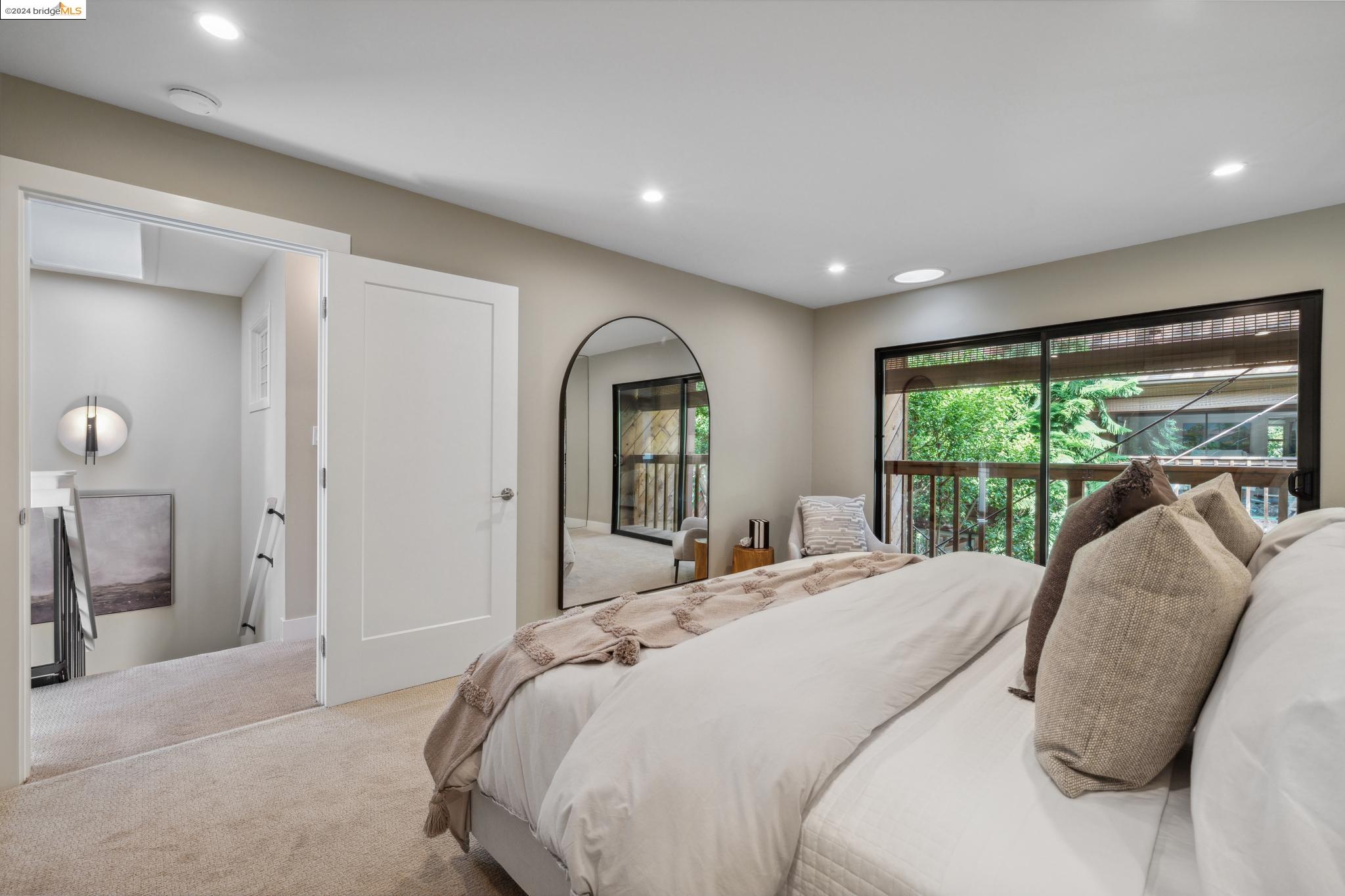 5321 MILES AVENUE # C