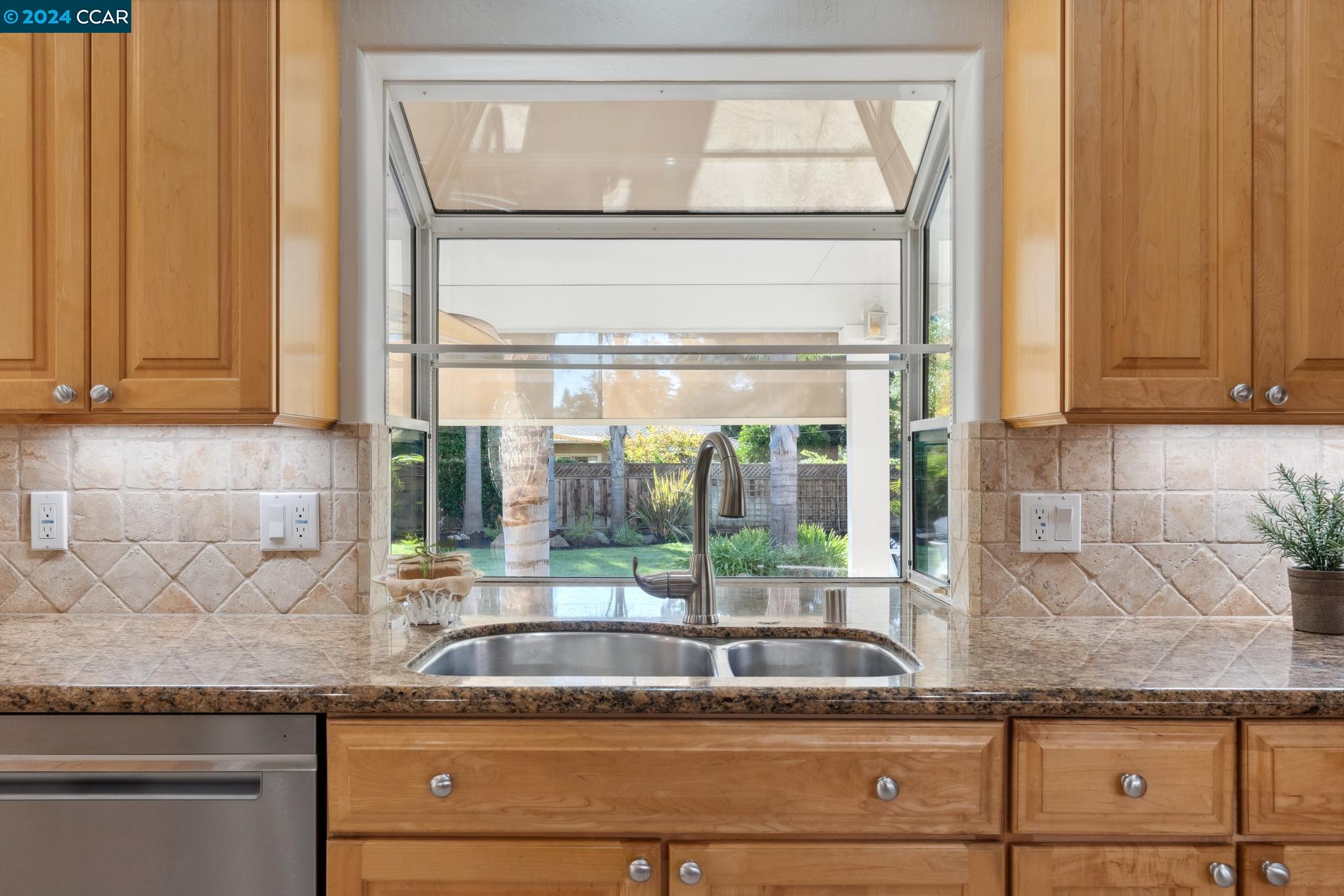 3122 Sugarberry Court