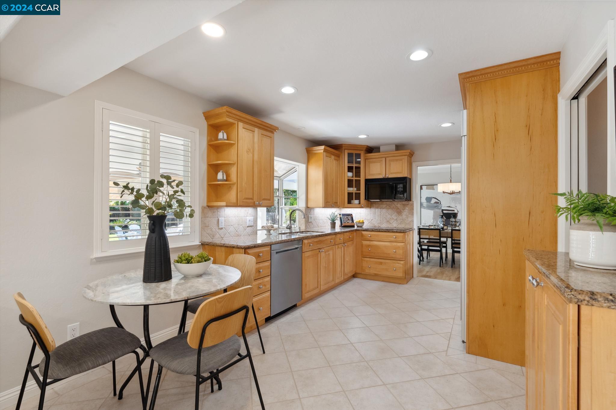 3122 Sugarberry Court