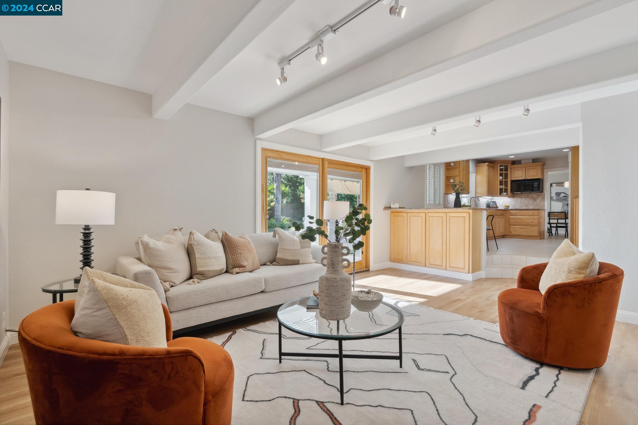 3122 Sugarberry Court