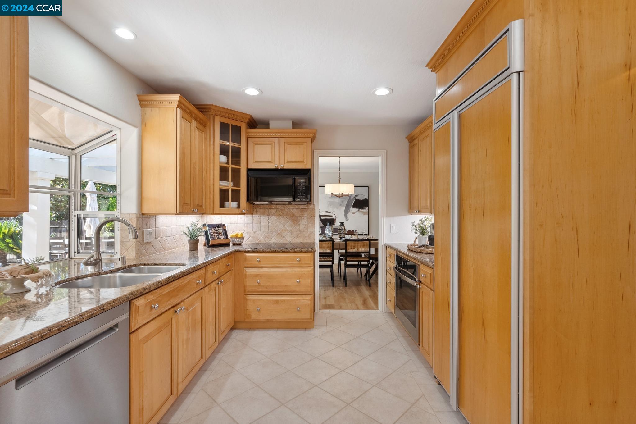 3122 Sugarberry Court