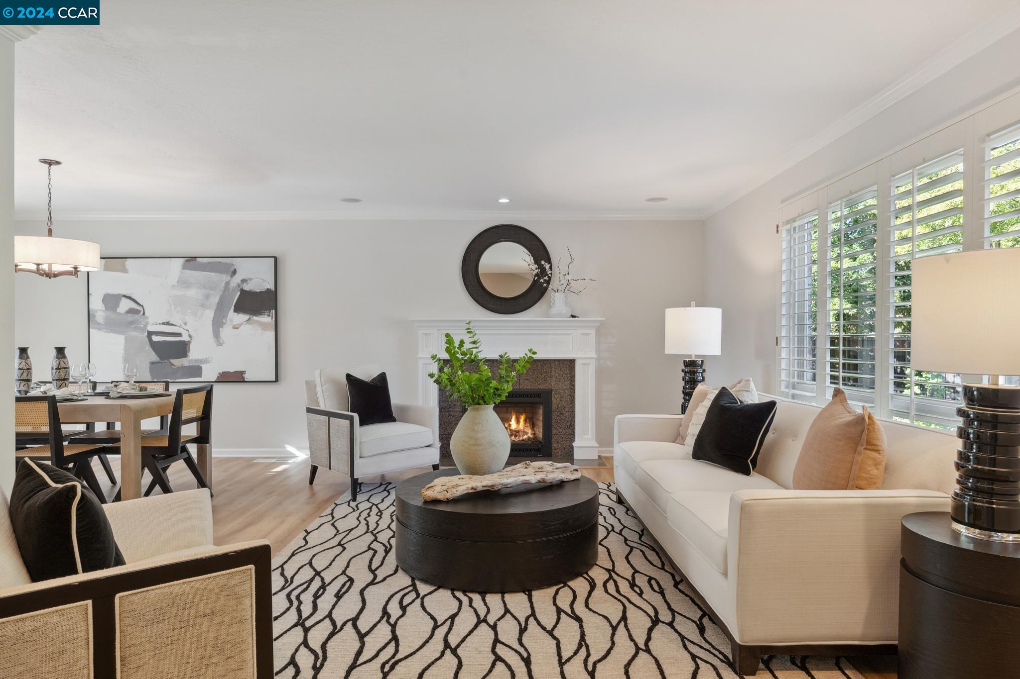 3122 Sugarberry Court