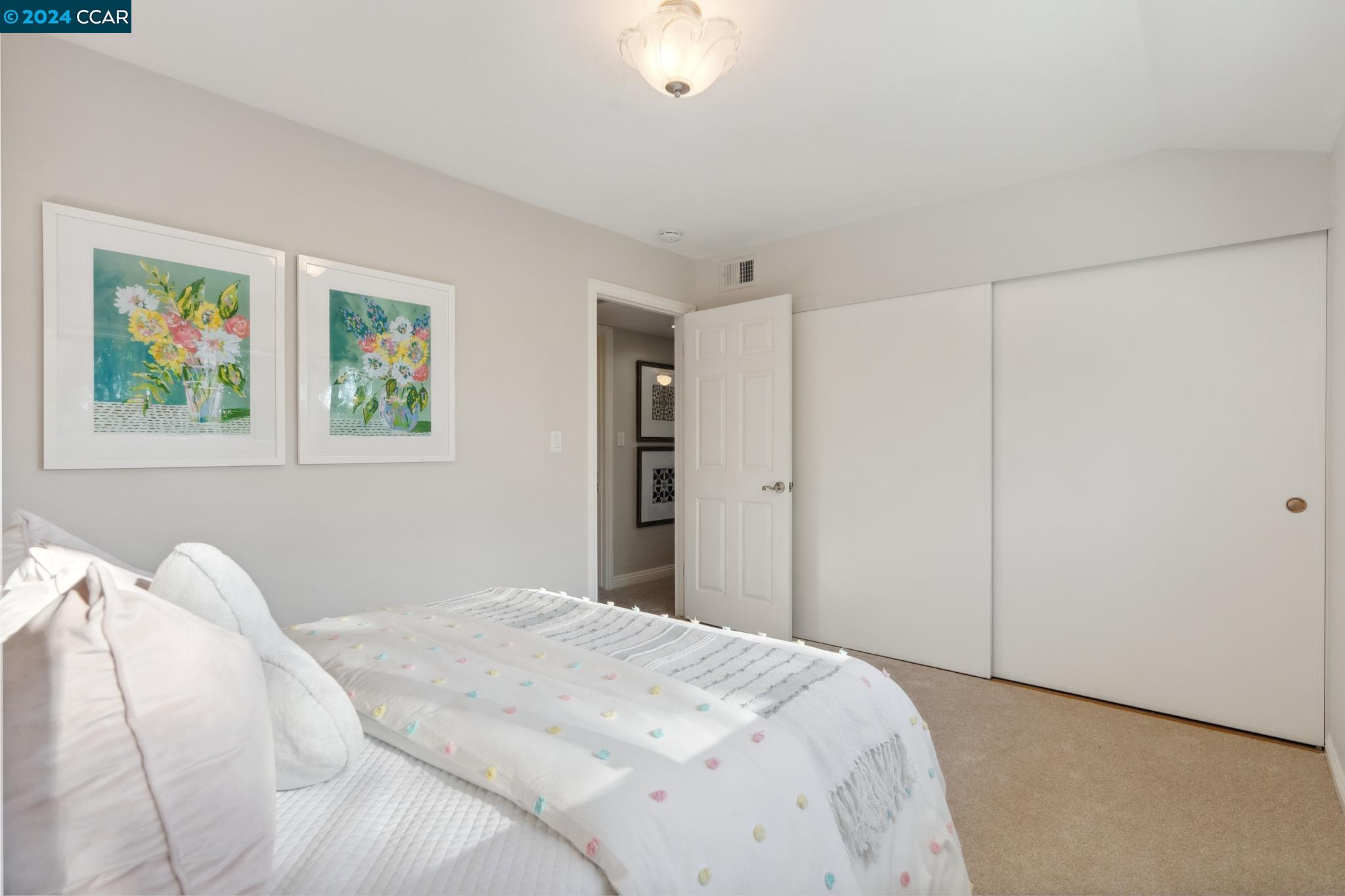 3122 Sugarberry Court