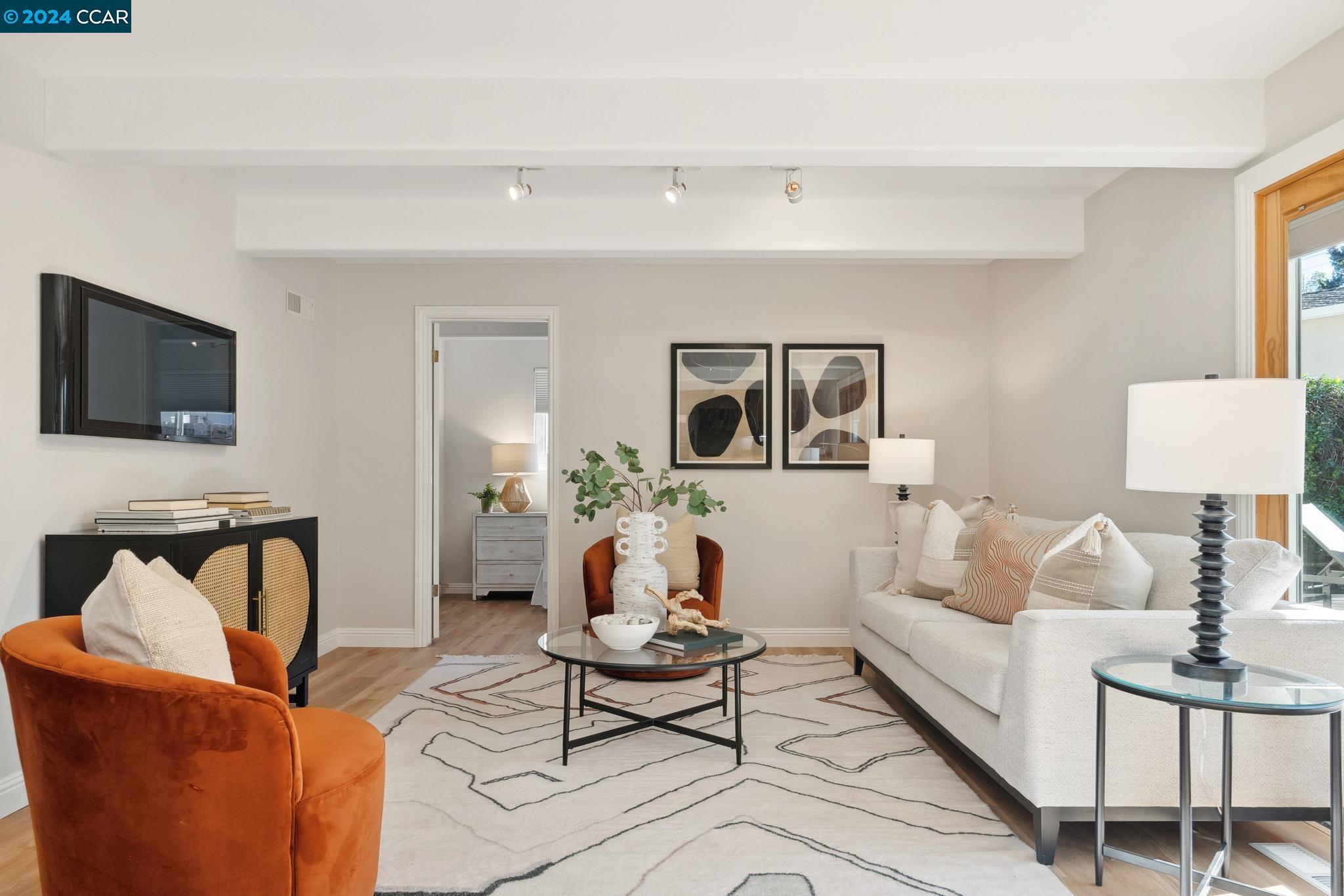 3122 Sugarberry Court