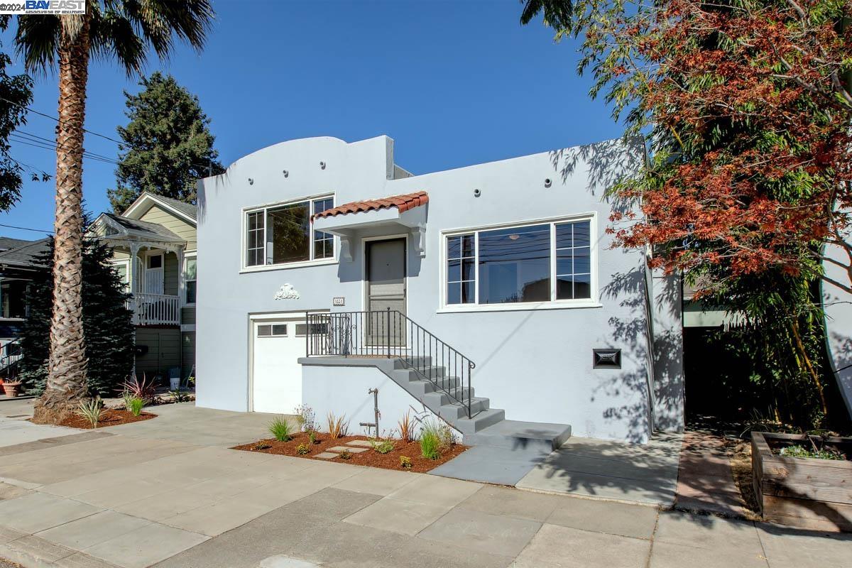 1831 Pacific Ave