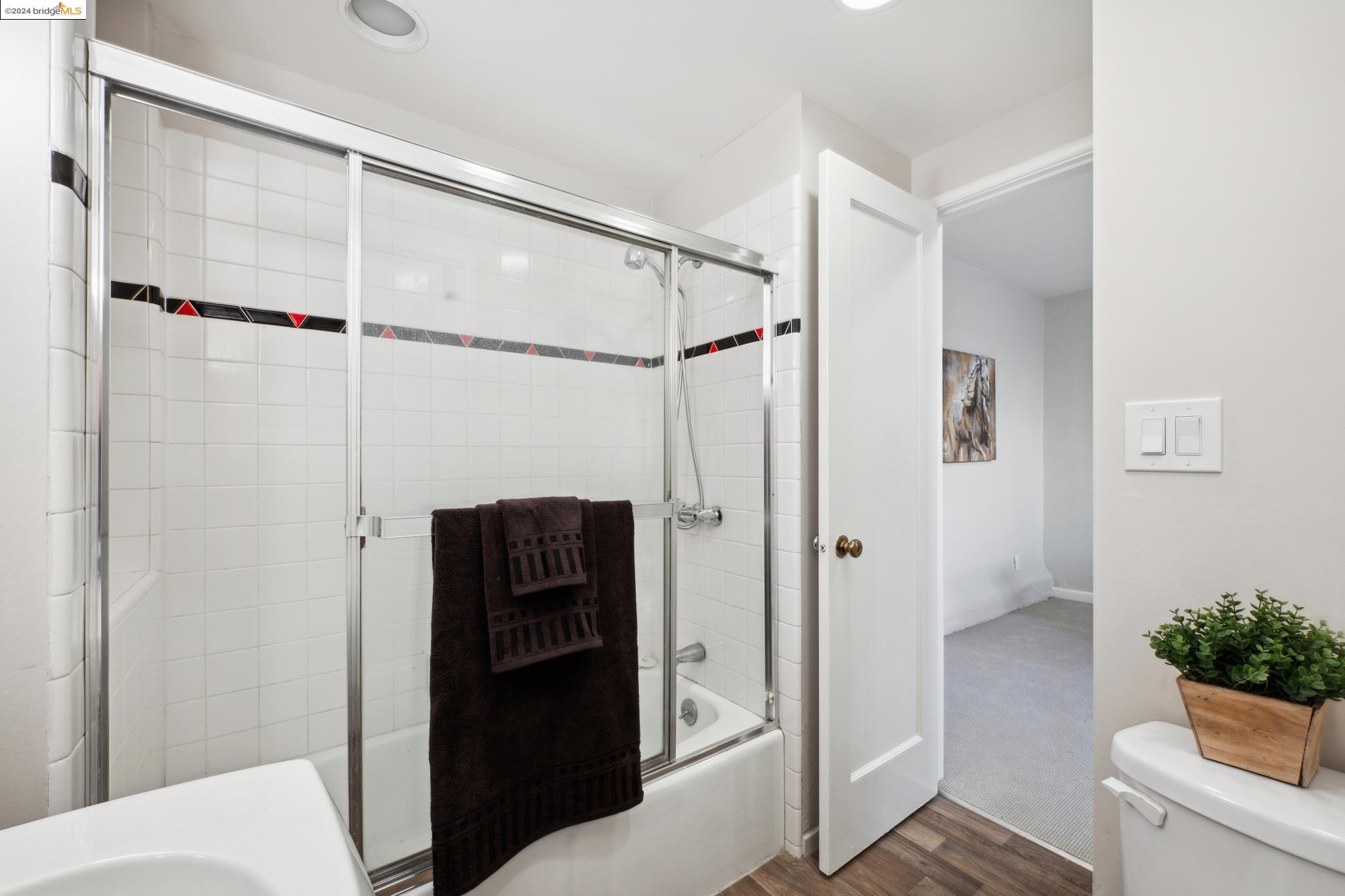 1350 Benedict Dr.