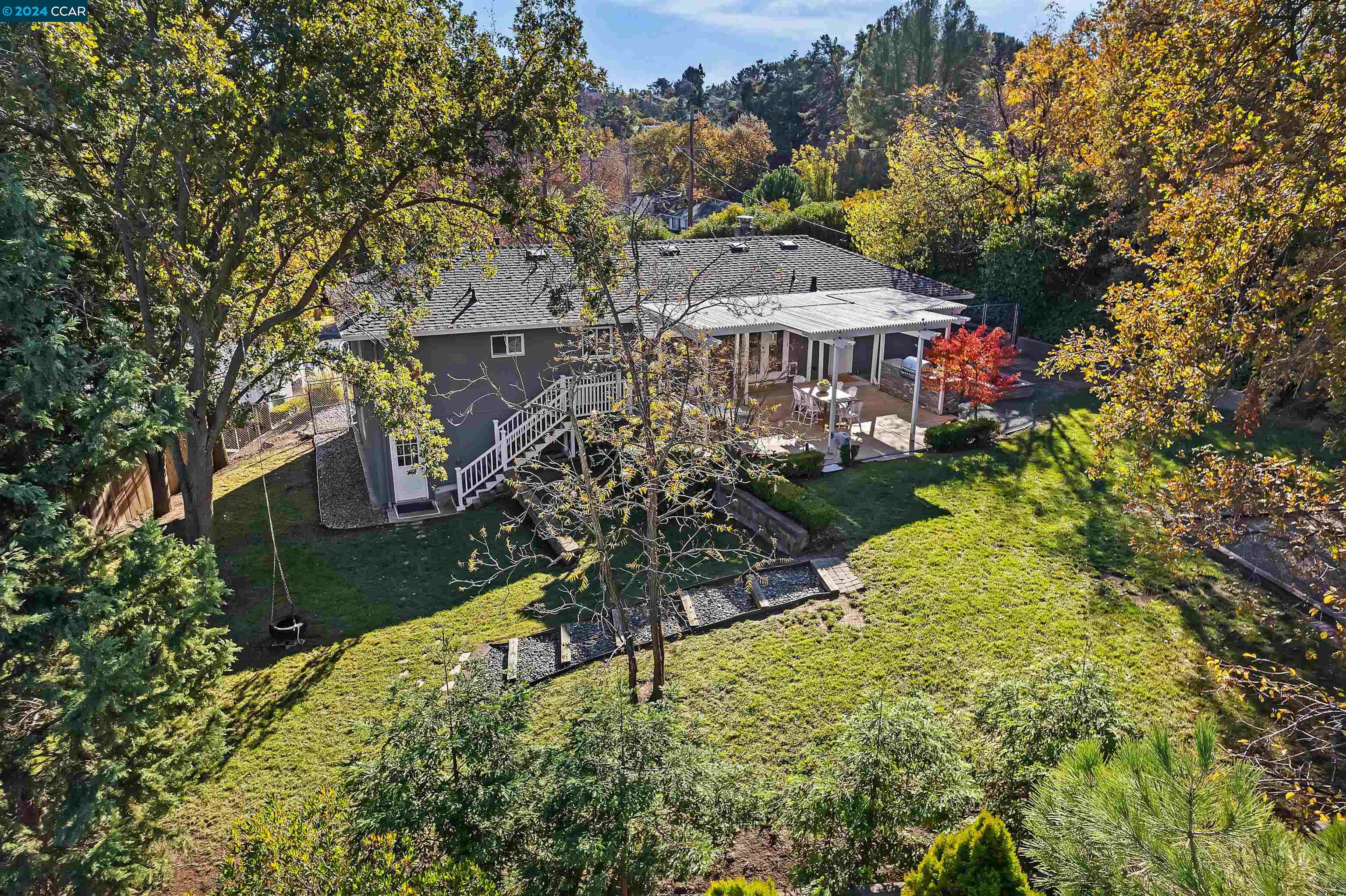 6 Carlos Ct