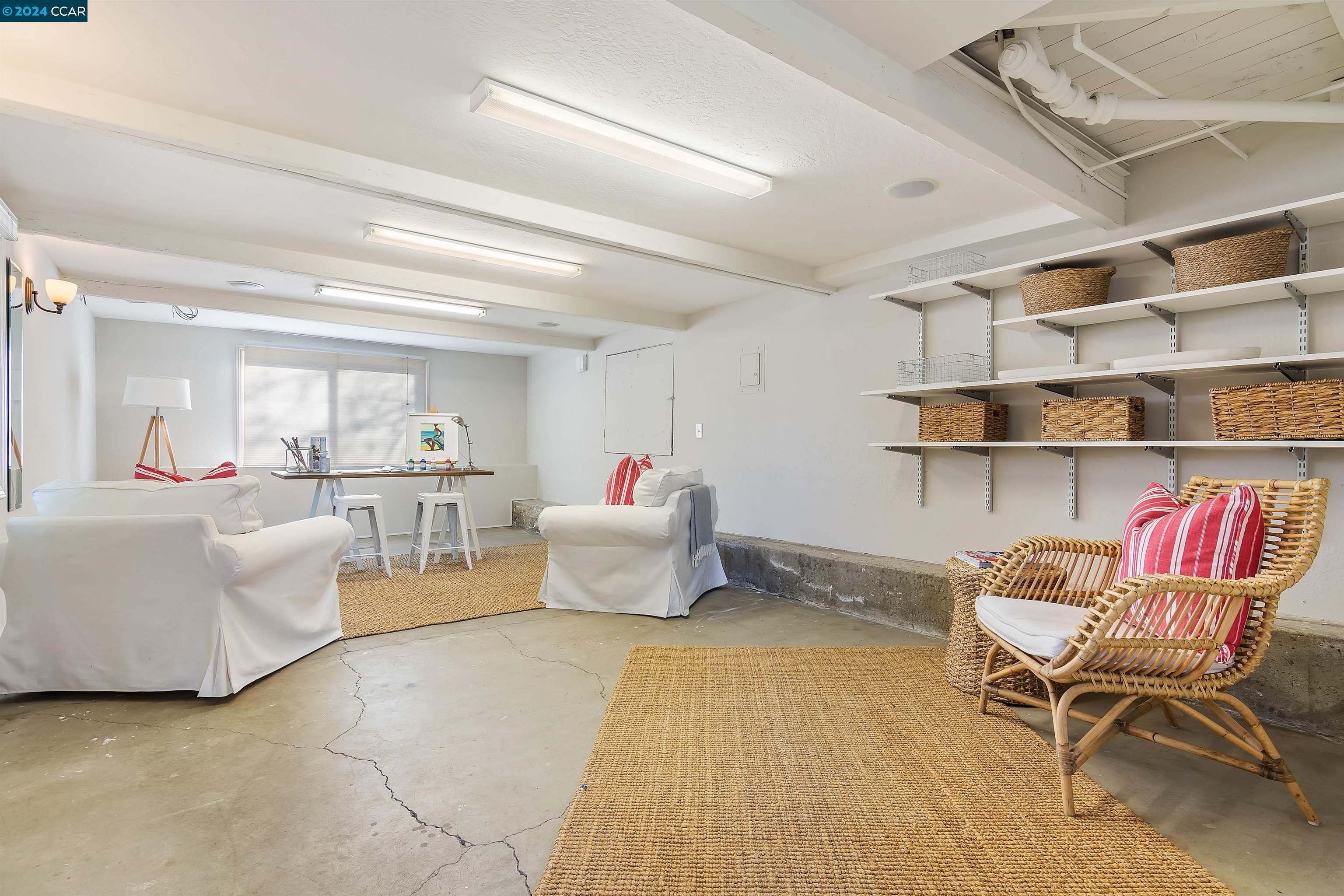 6 Carlos Ct