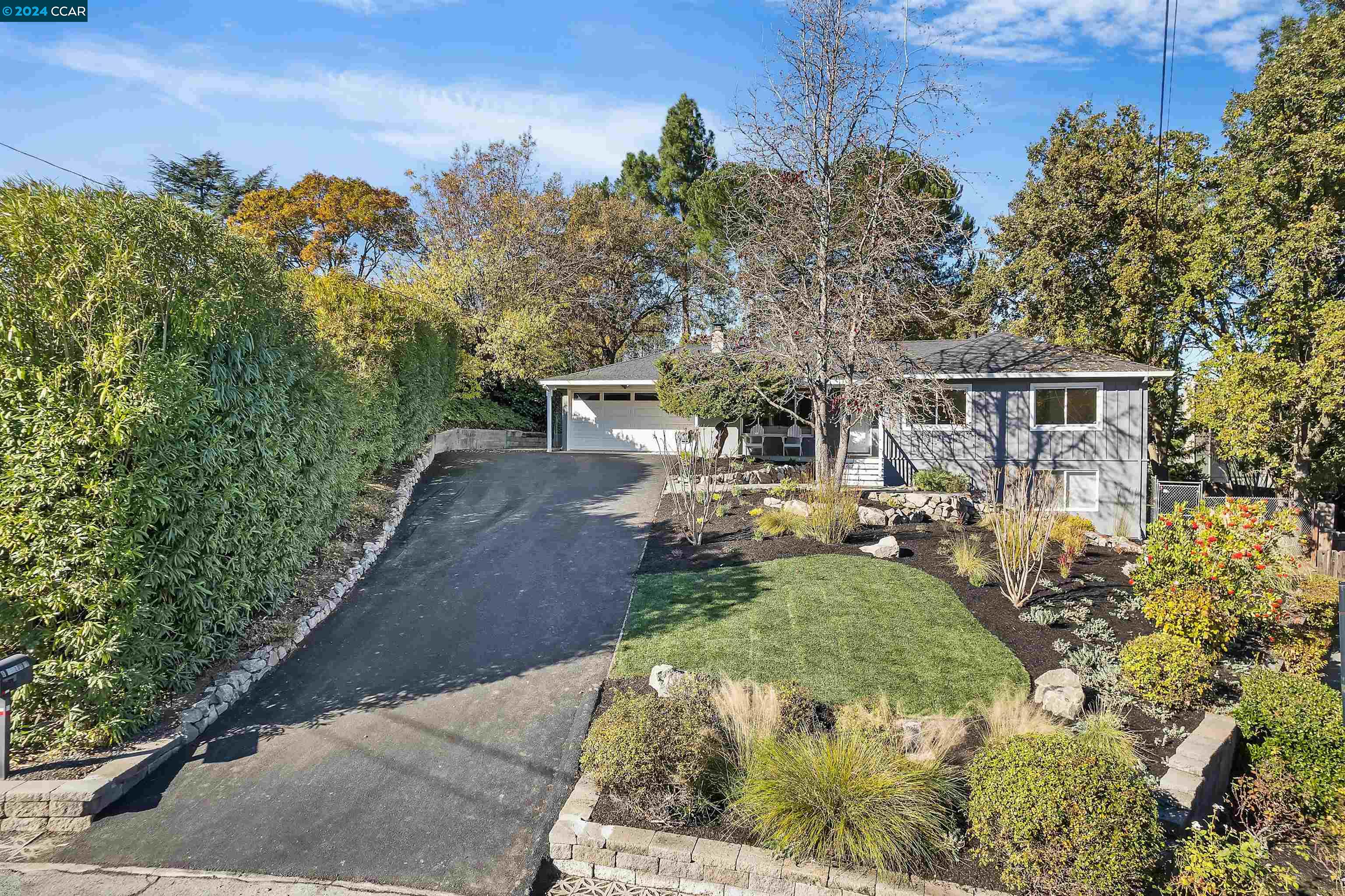 6 Carlos Ct