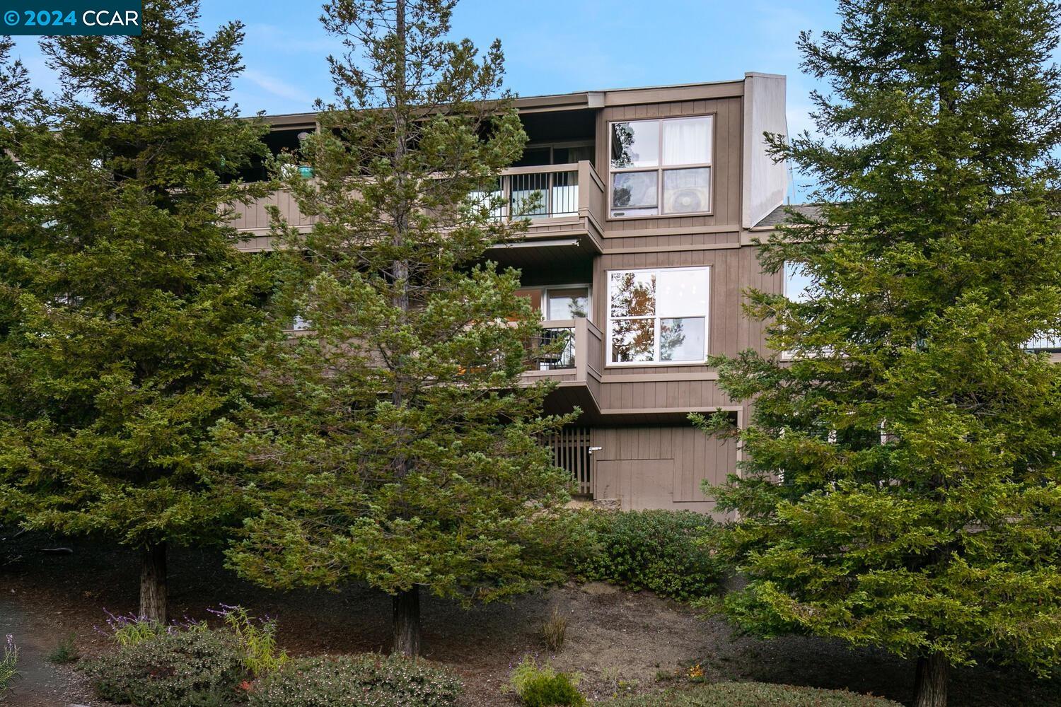 2067 Ascot Dr # 144