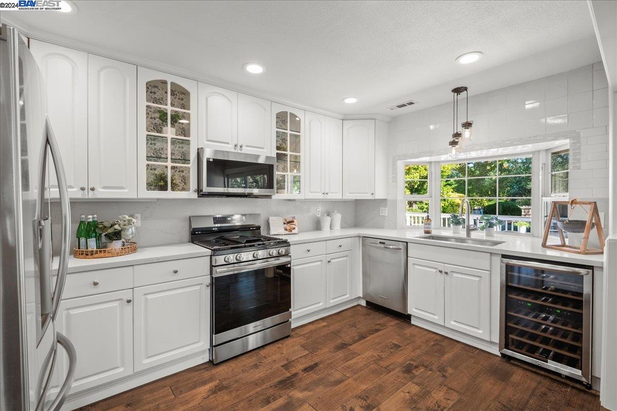 166 Cameo Drive