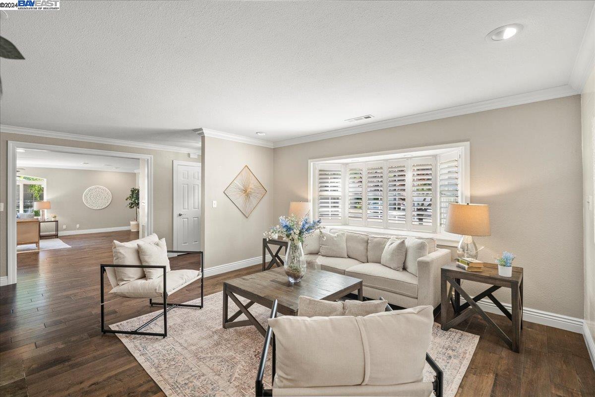 166 Cameo Drive