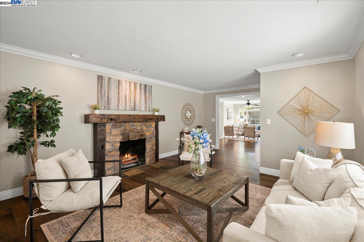 166 Cameo Drive