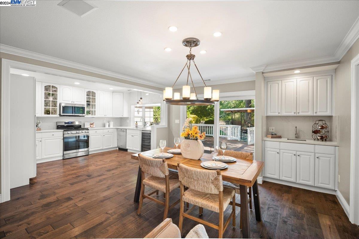 166 Cameo Drive