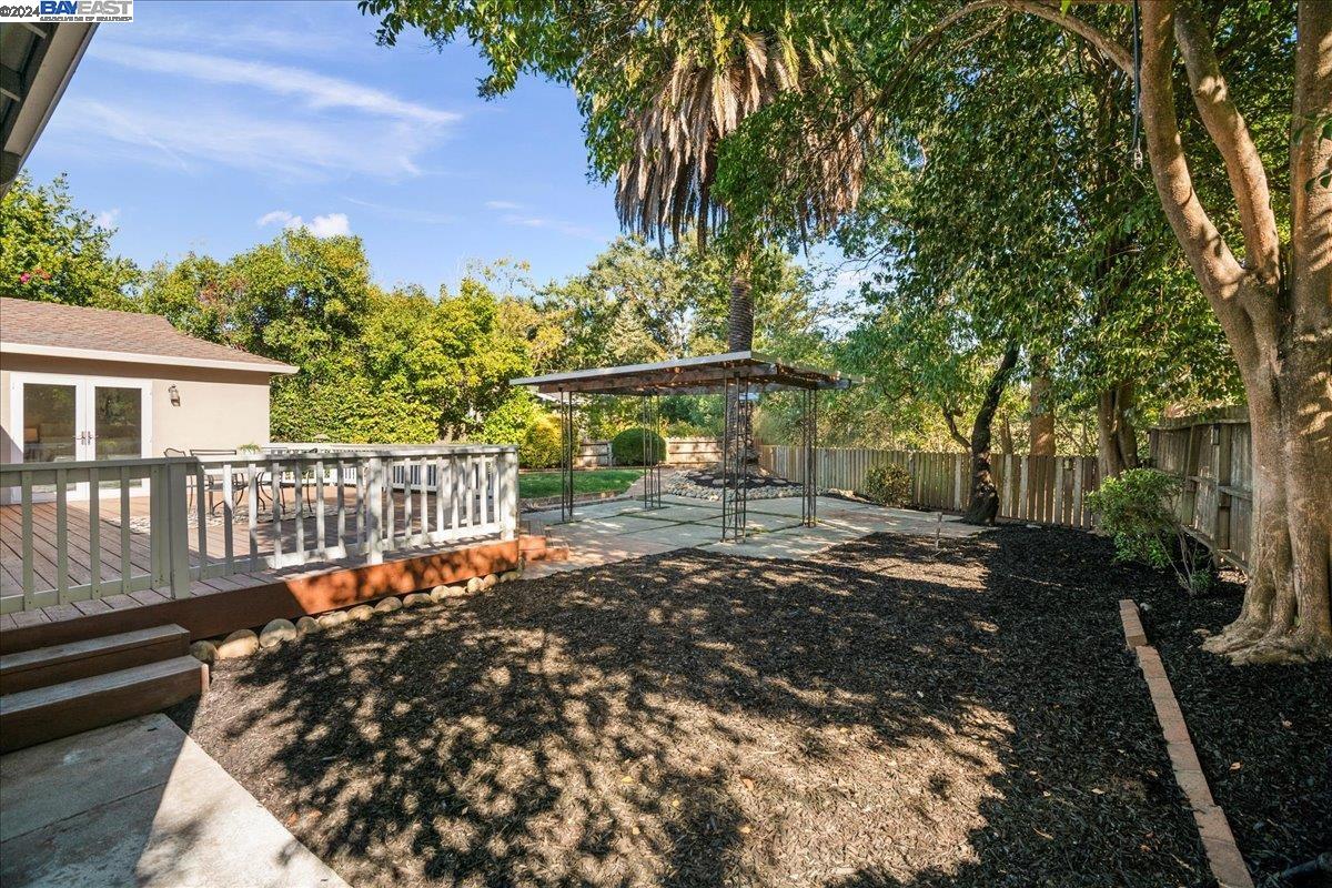 166 Cameo Drive
