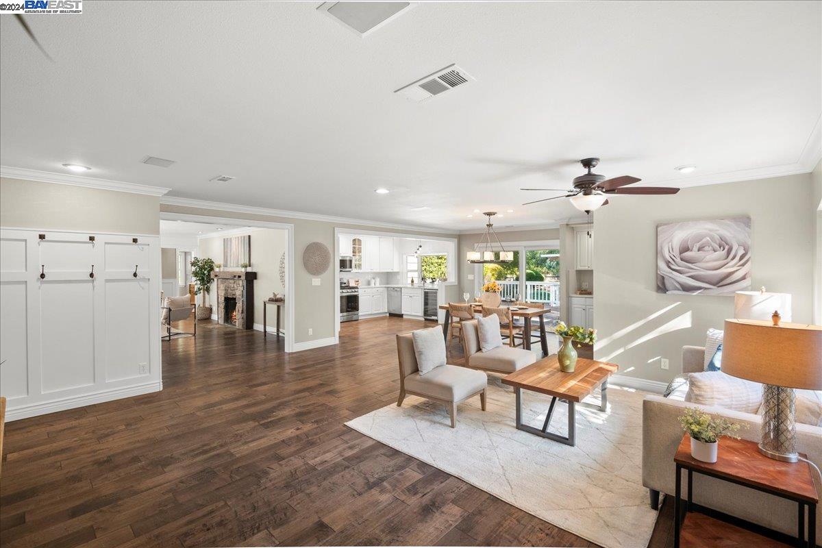 166 Cameo Drive