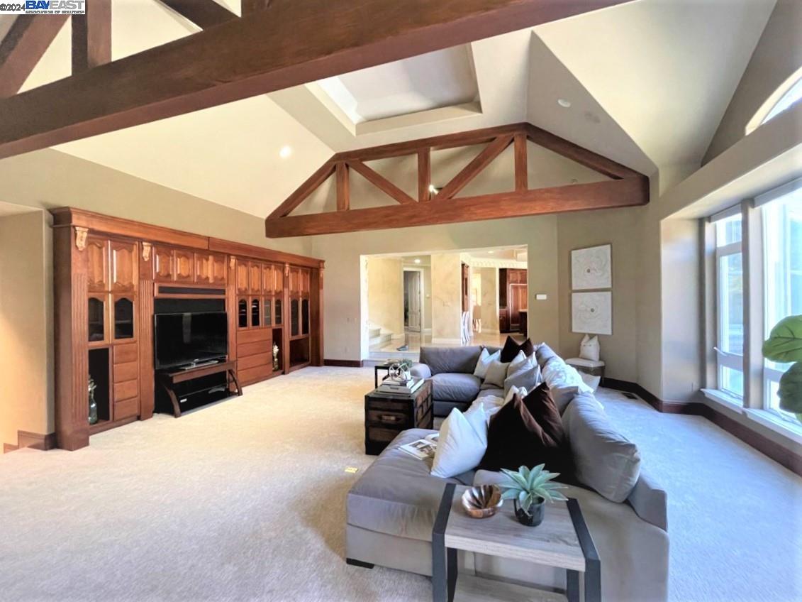 1926 Clover Ct